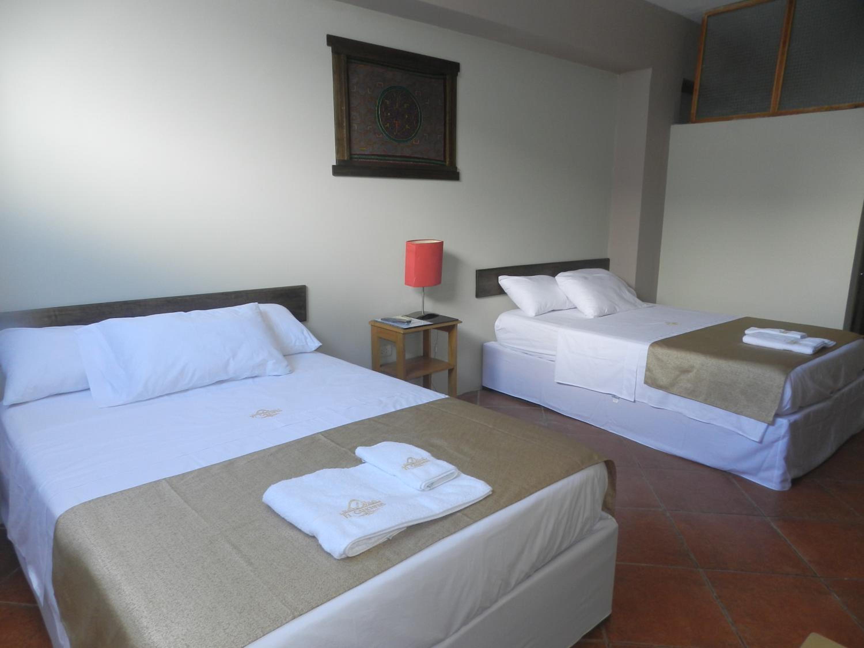 Standard Twin Room photo 2