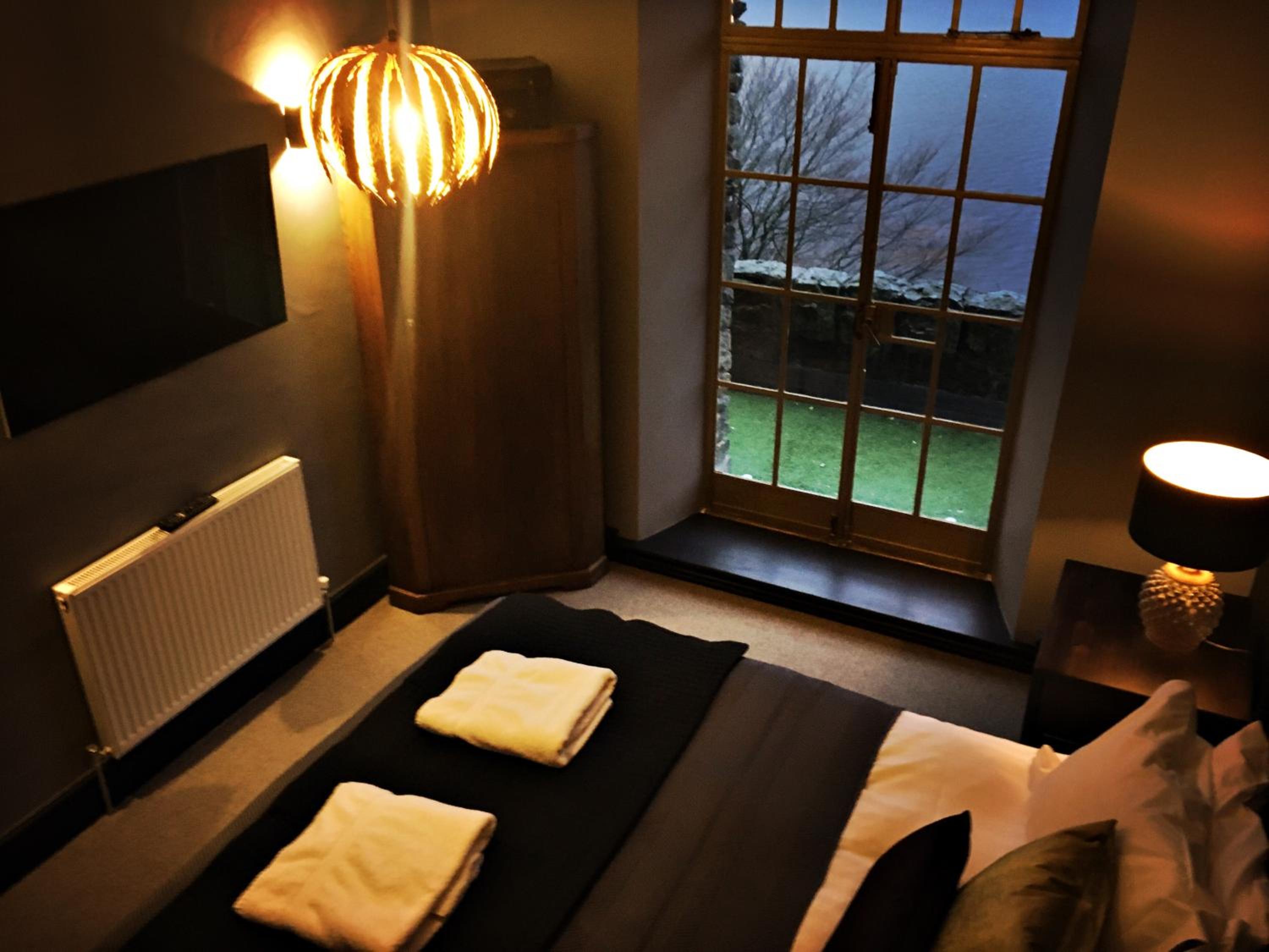 Suite with Balcony - Photo 4