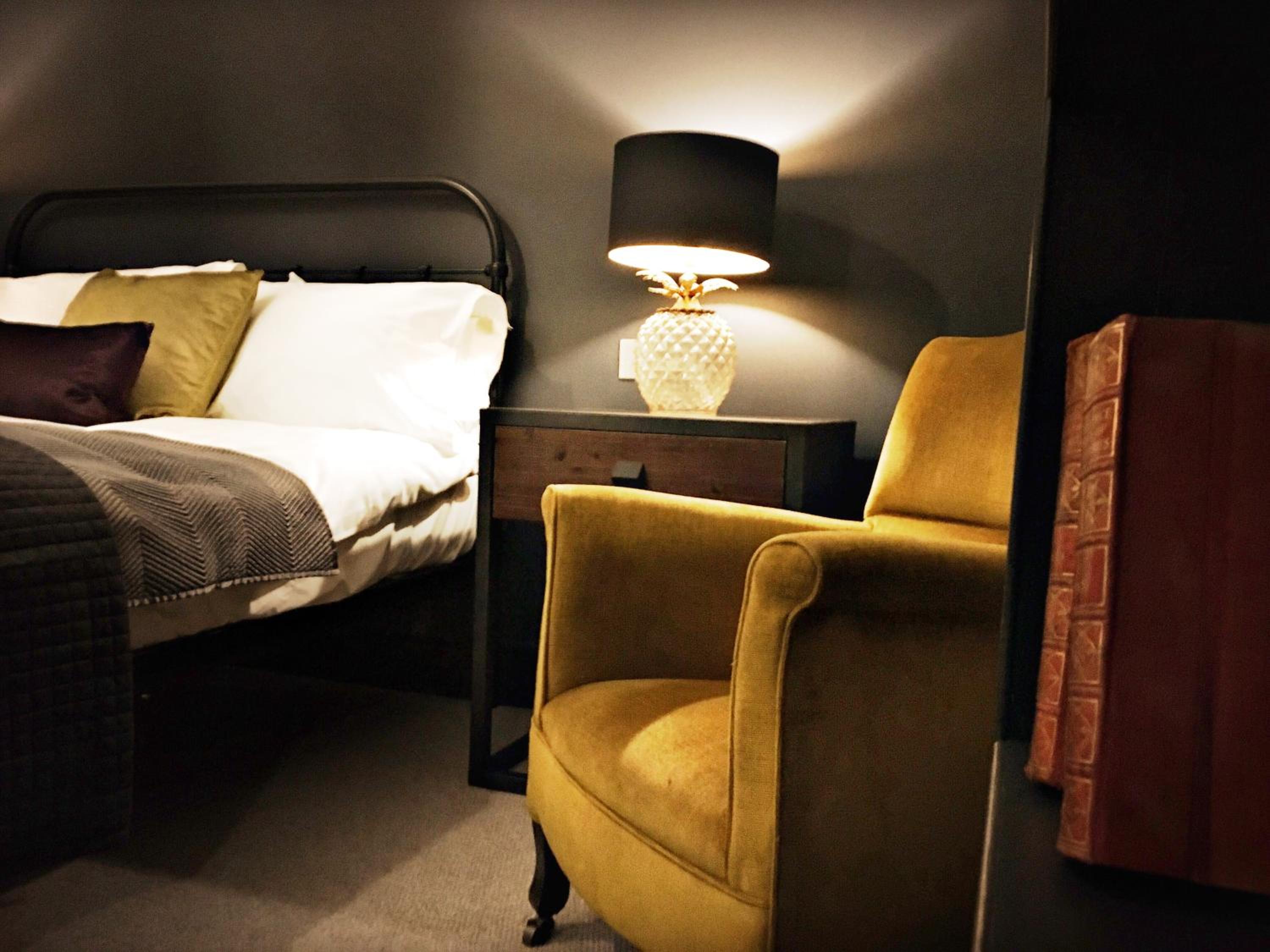 Suite with Balcony - Photo 29