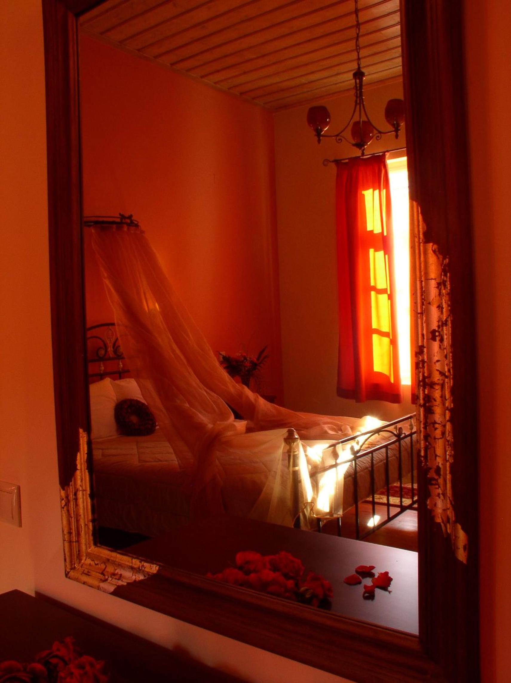 Superior Double Room with Spa Bath photo 2