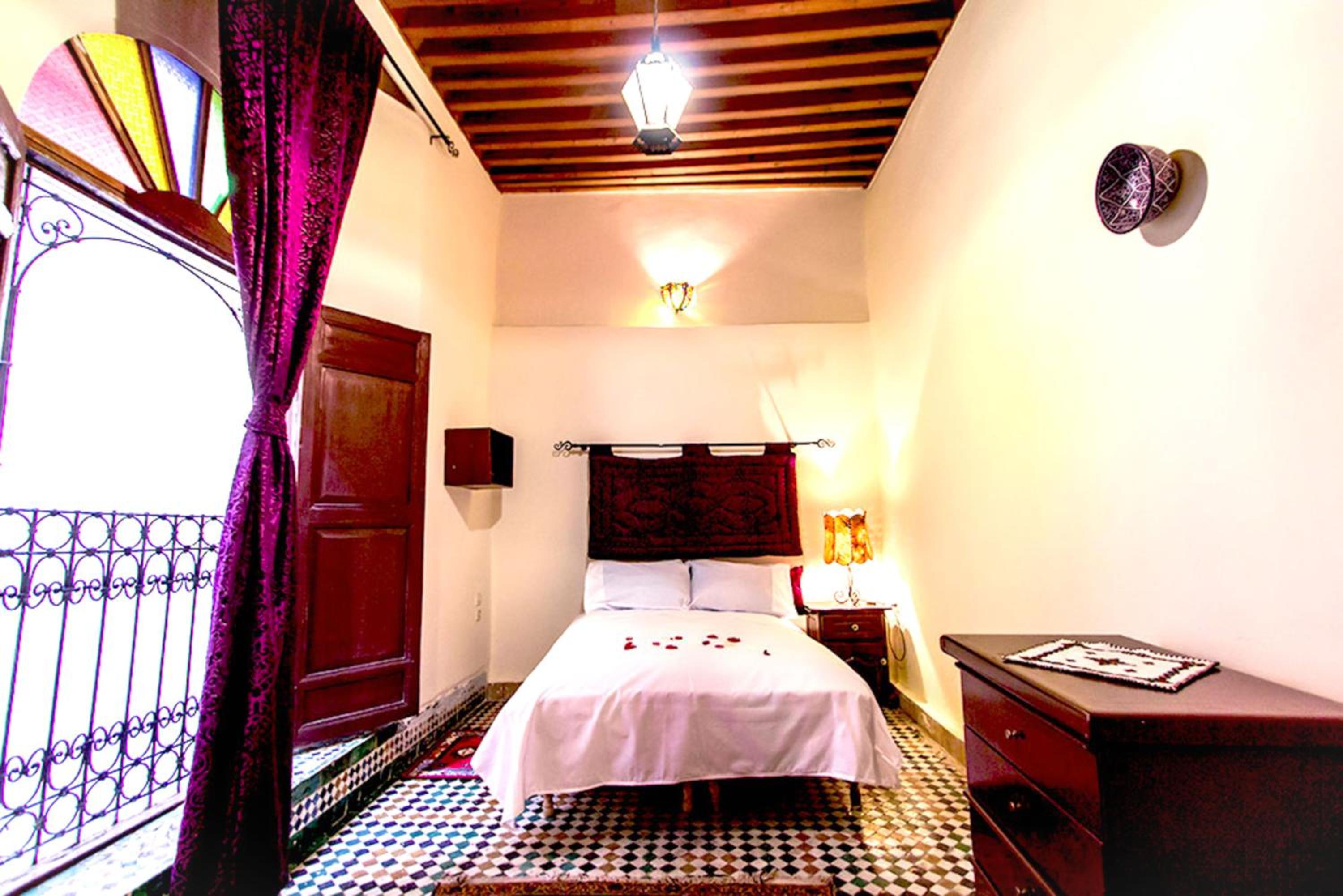 Deluxe Double Room with Shower - Photo 1