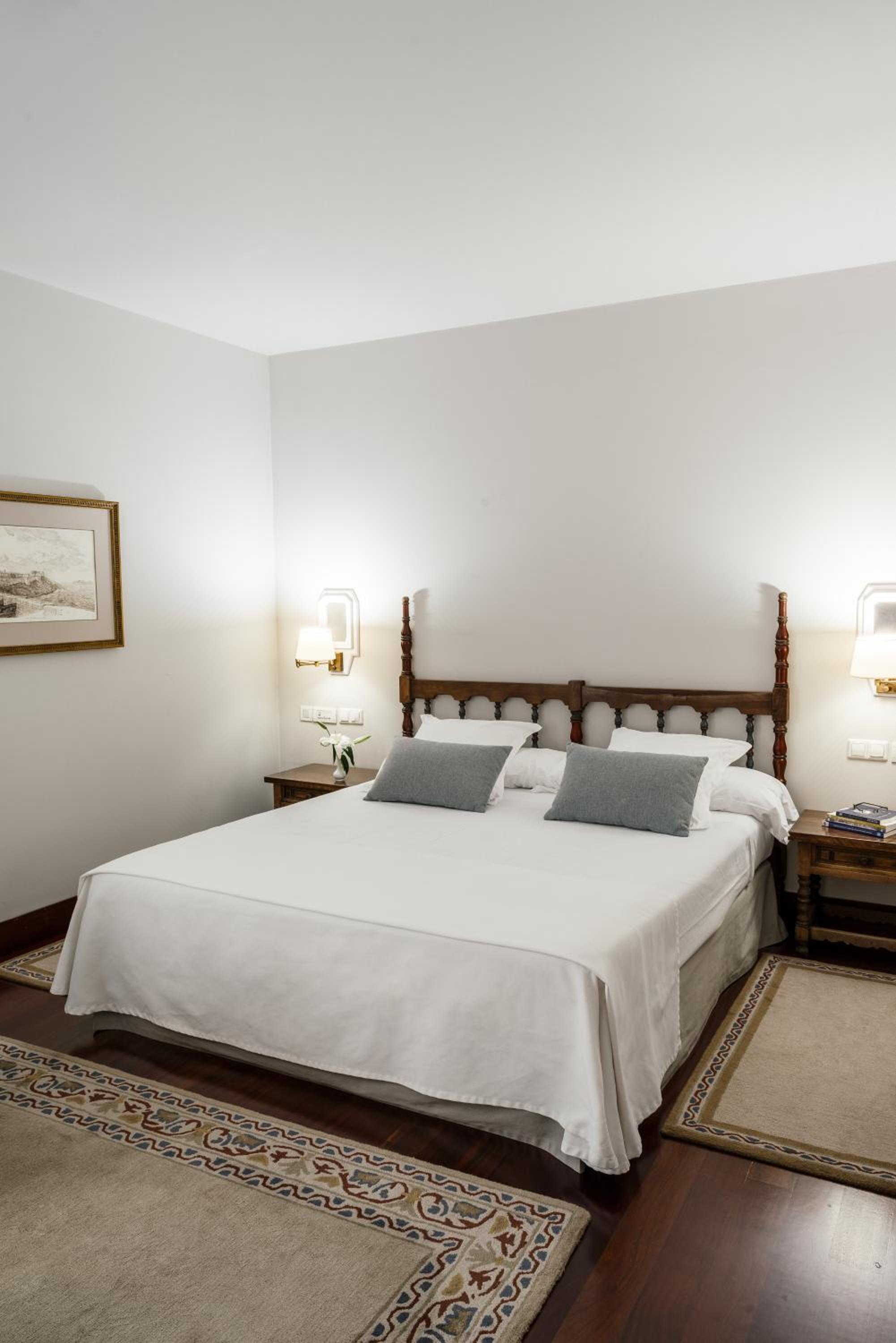 Standard Double Room (3 Adults) photo 2
