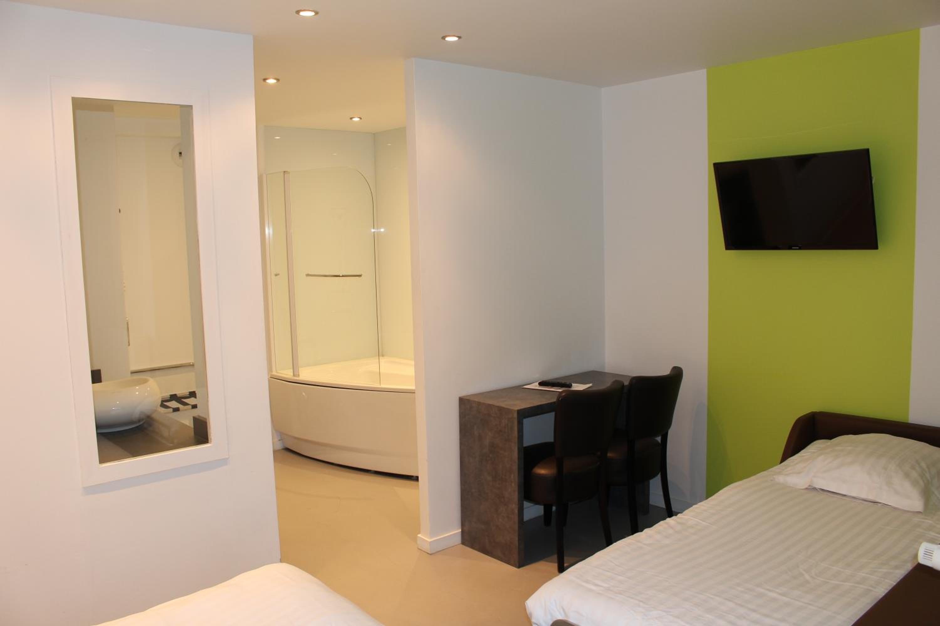 Triple Room with view on Sancy - Photo 4