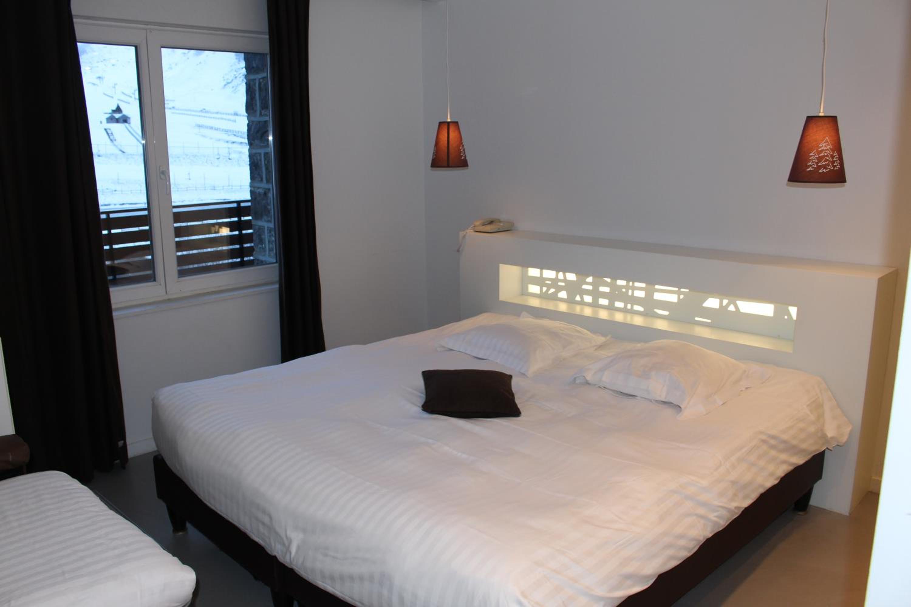 Triple Room with view on Sancy - Photo 3
