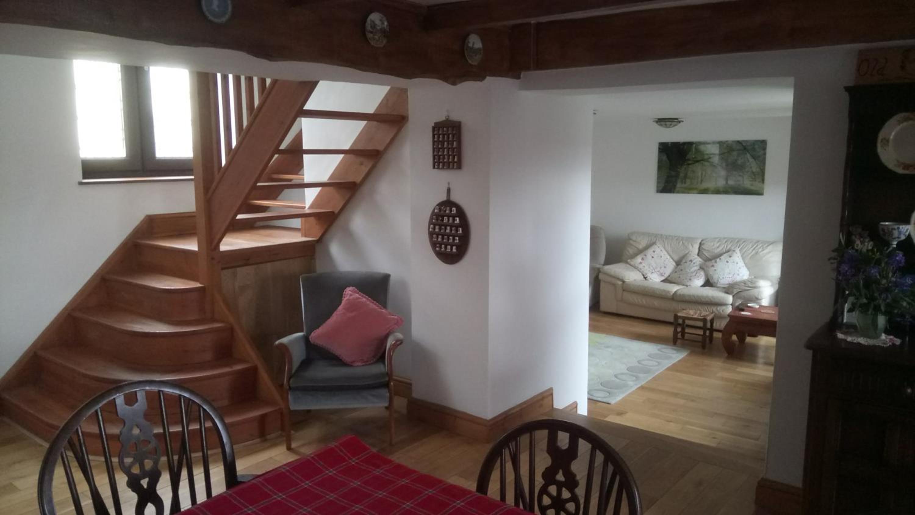 Two-Bedroom House - Photo 3