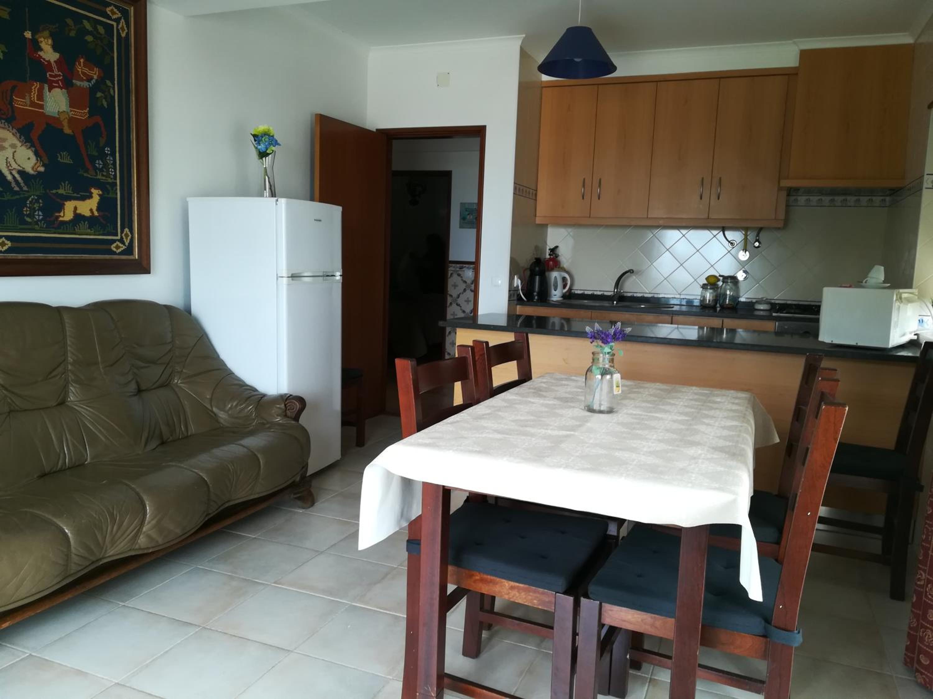 Family Room - Photo 13