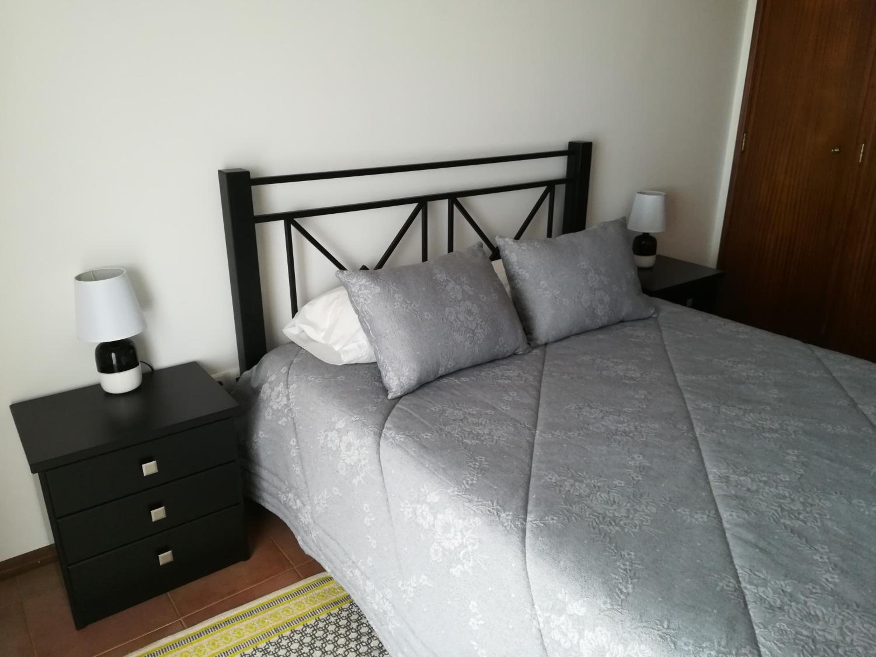 Double Room with Balcony and Sea View - Photo 8