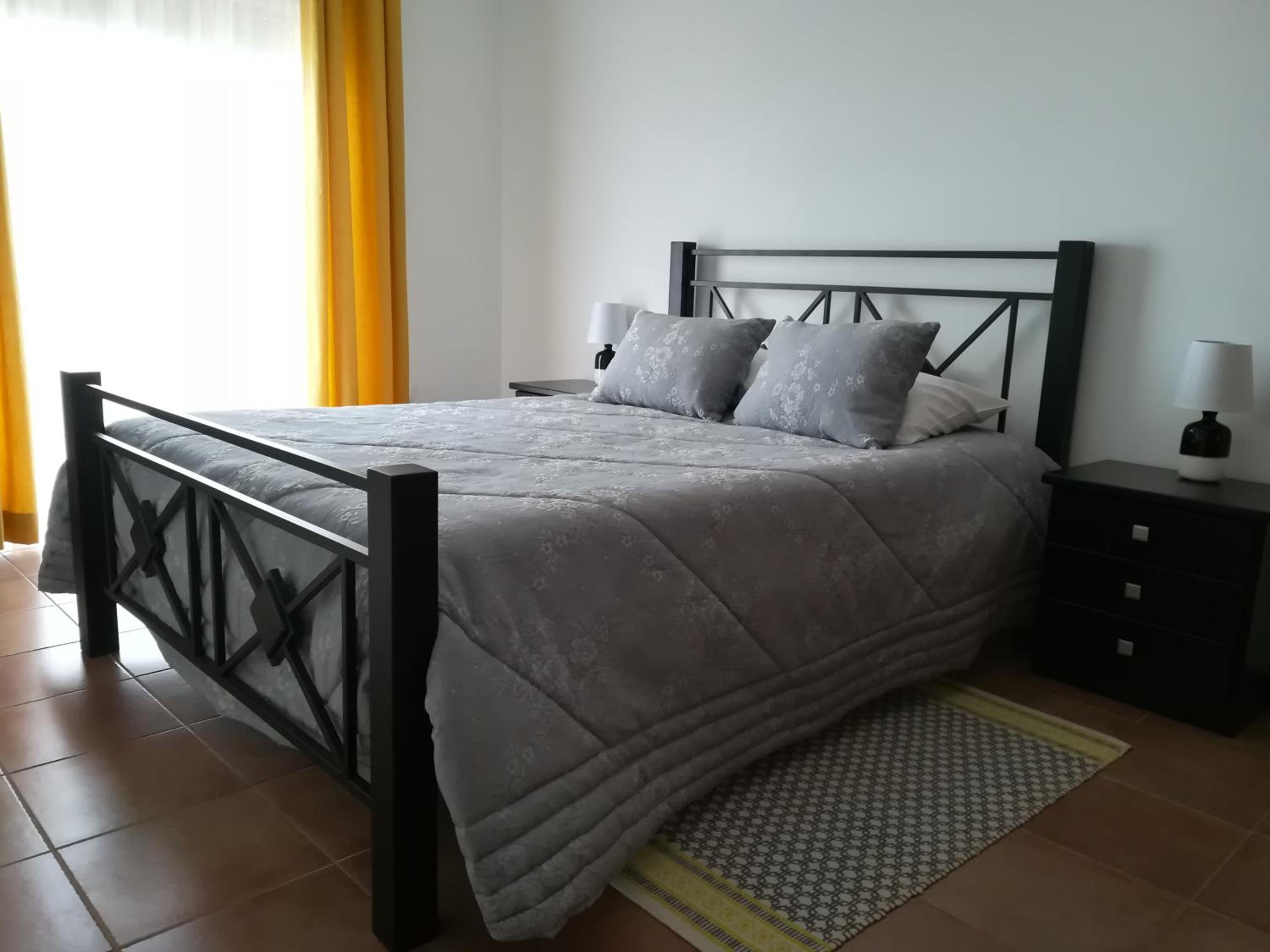 Double Room with Balcony and Sea View - Photo 9
