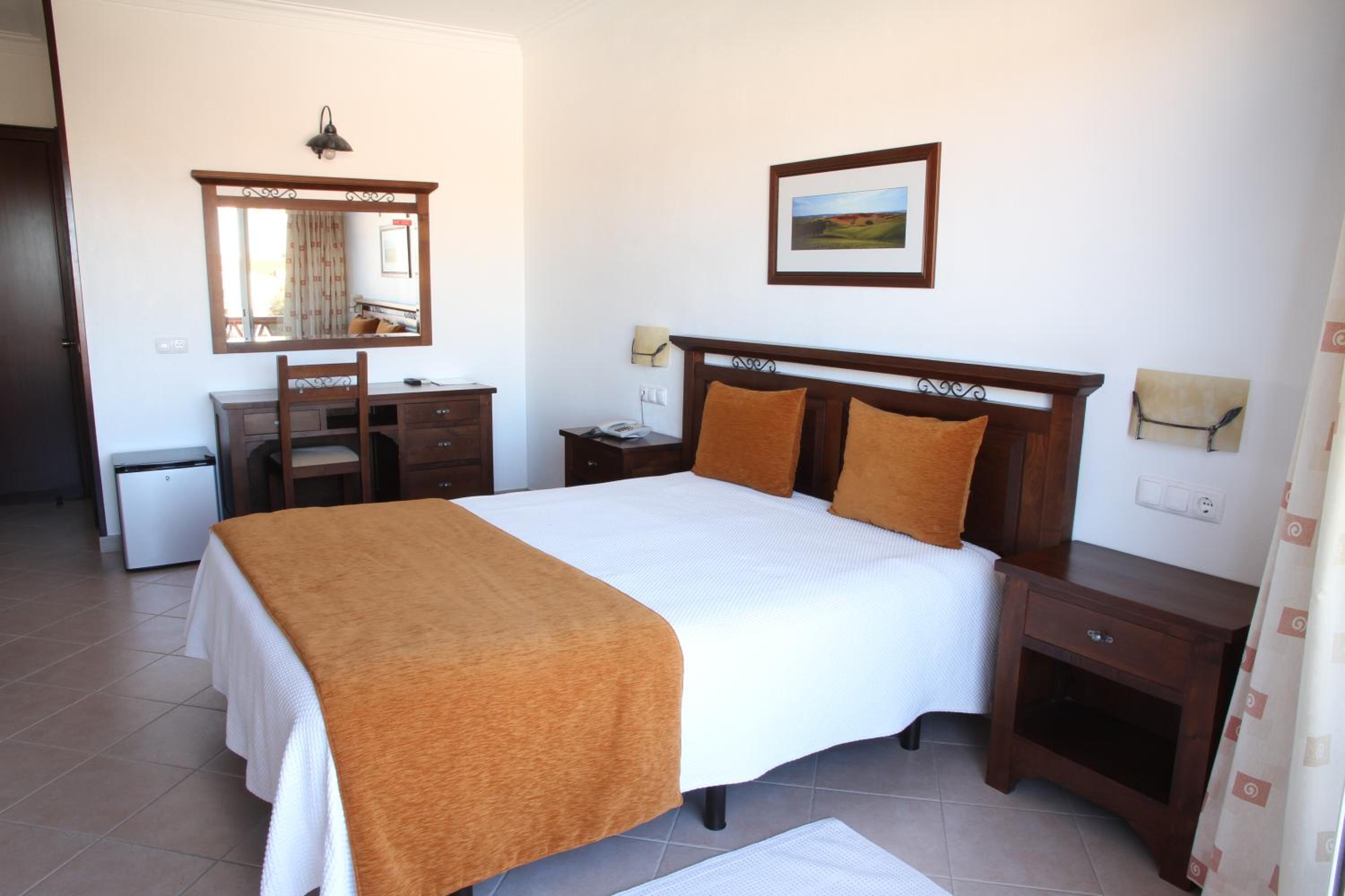 Double Room - Photo 4
