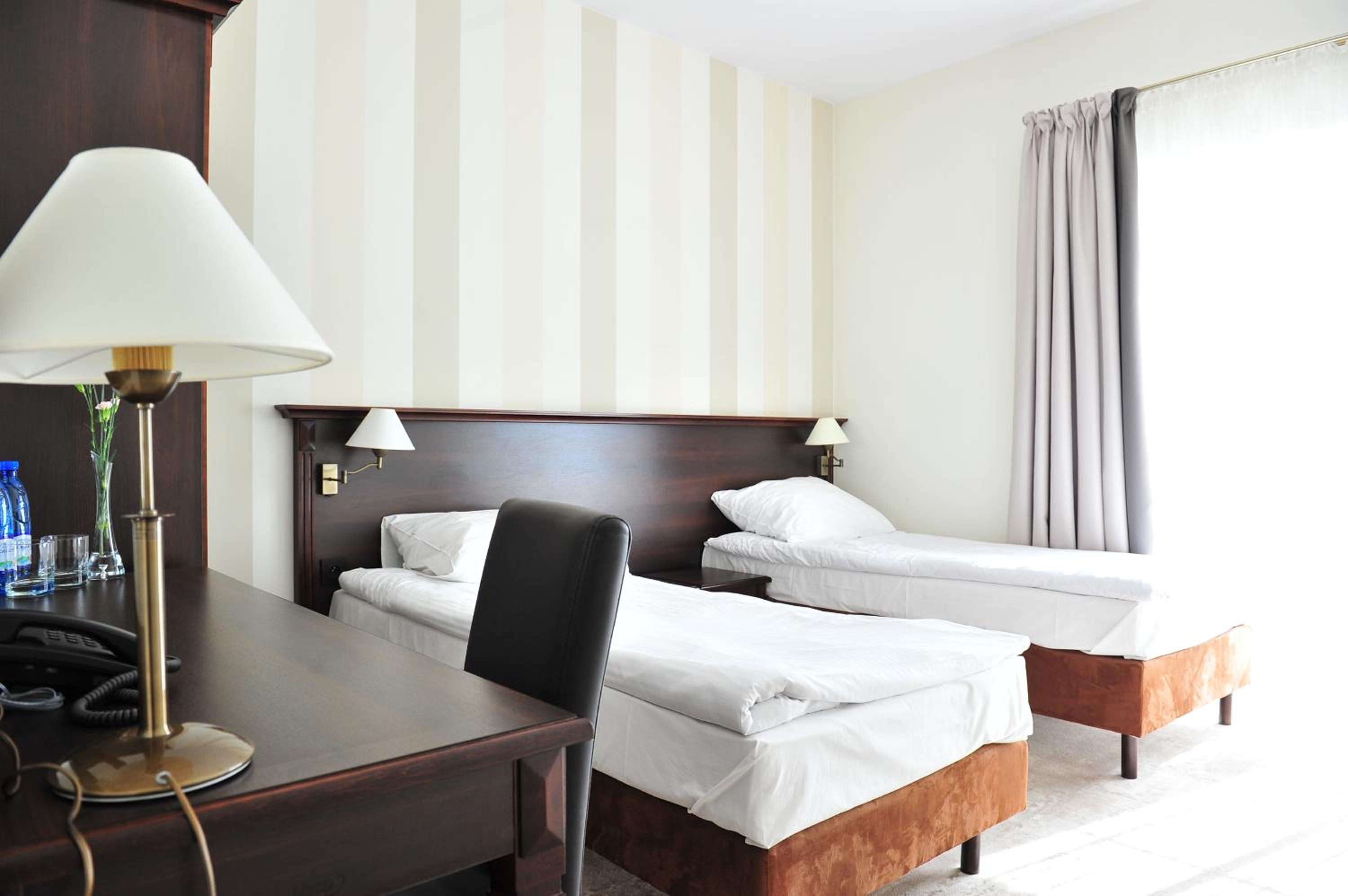 Double or Twin Room photo 2
