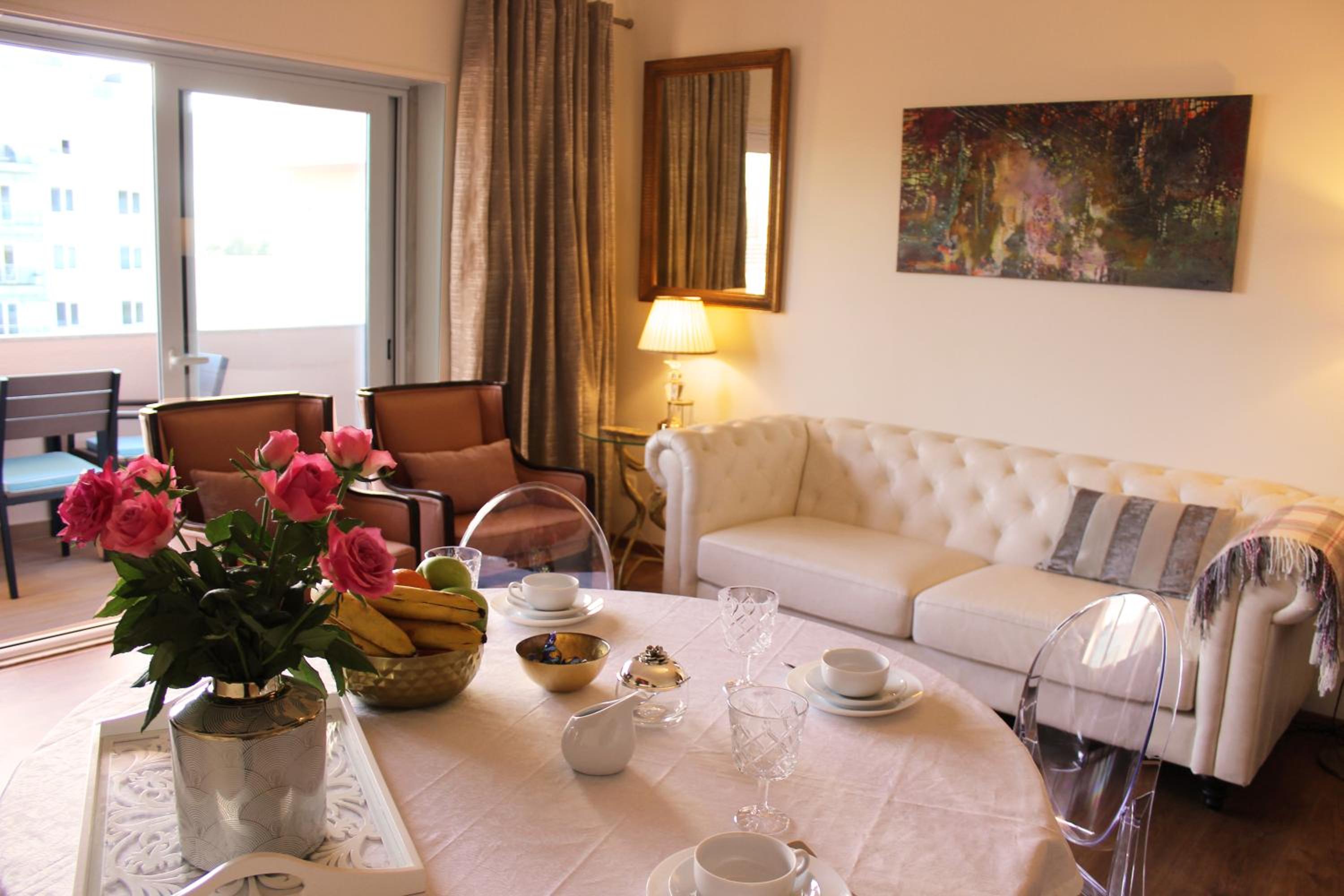 Apartment with Balcony - 5th floor - Photo 4
