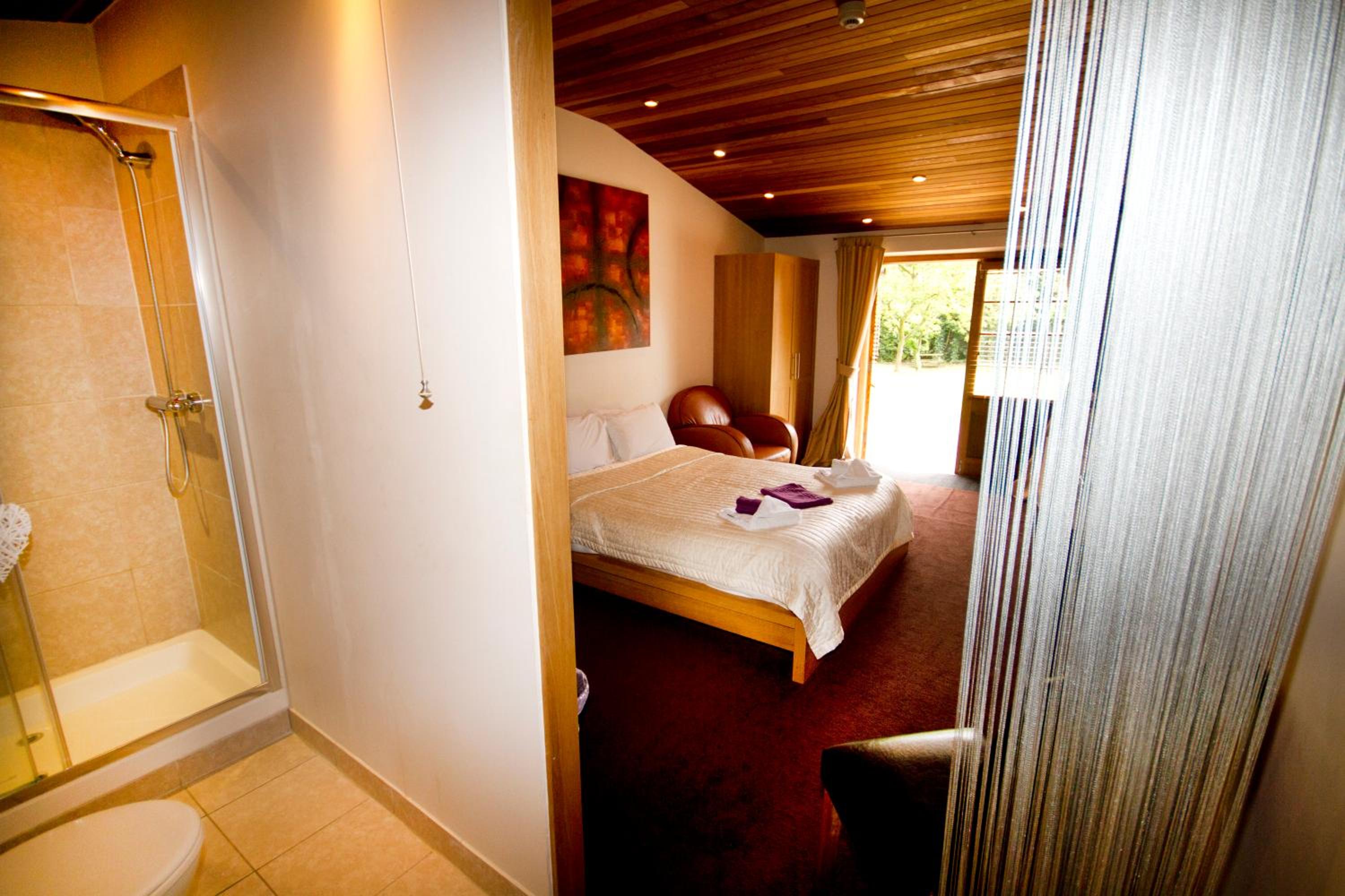 Double Room - Photo 3