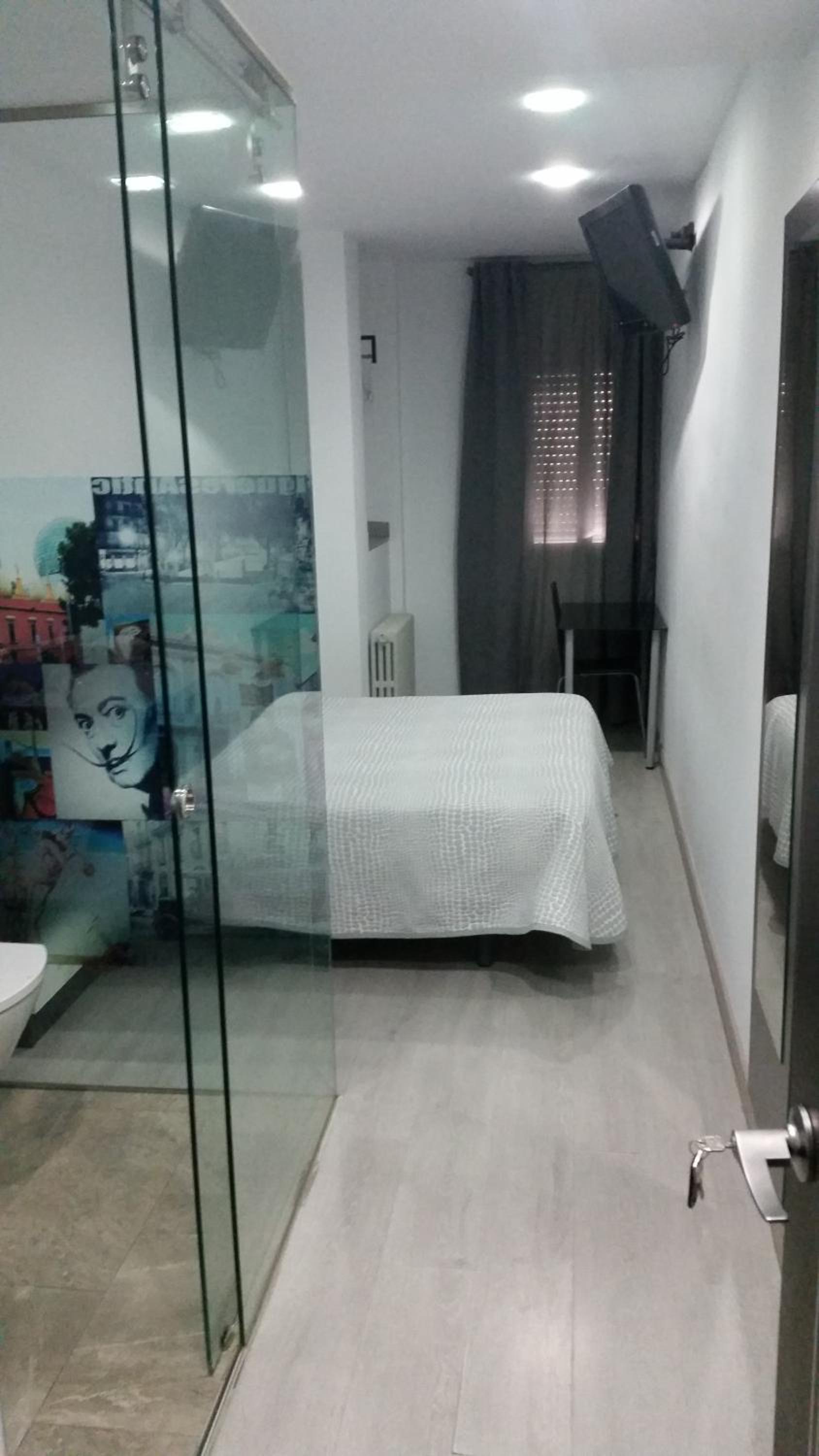 Double or Twin Room with Private Bathroom