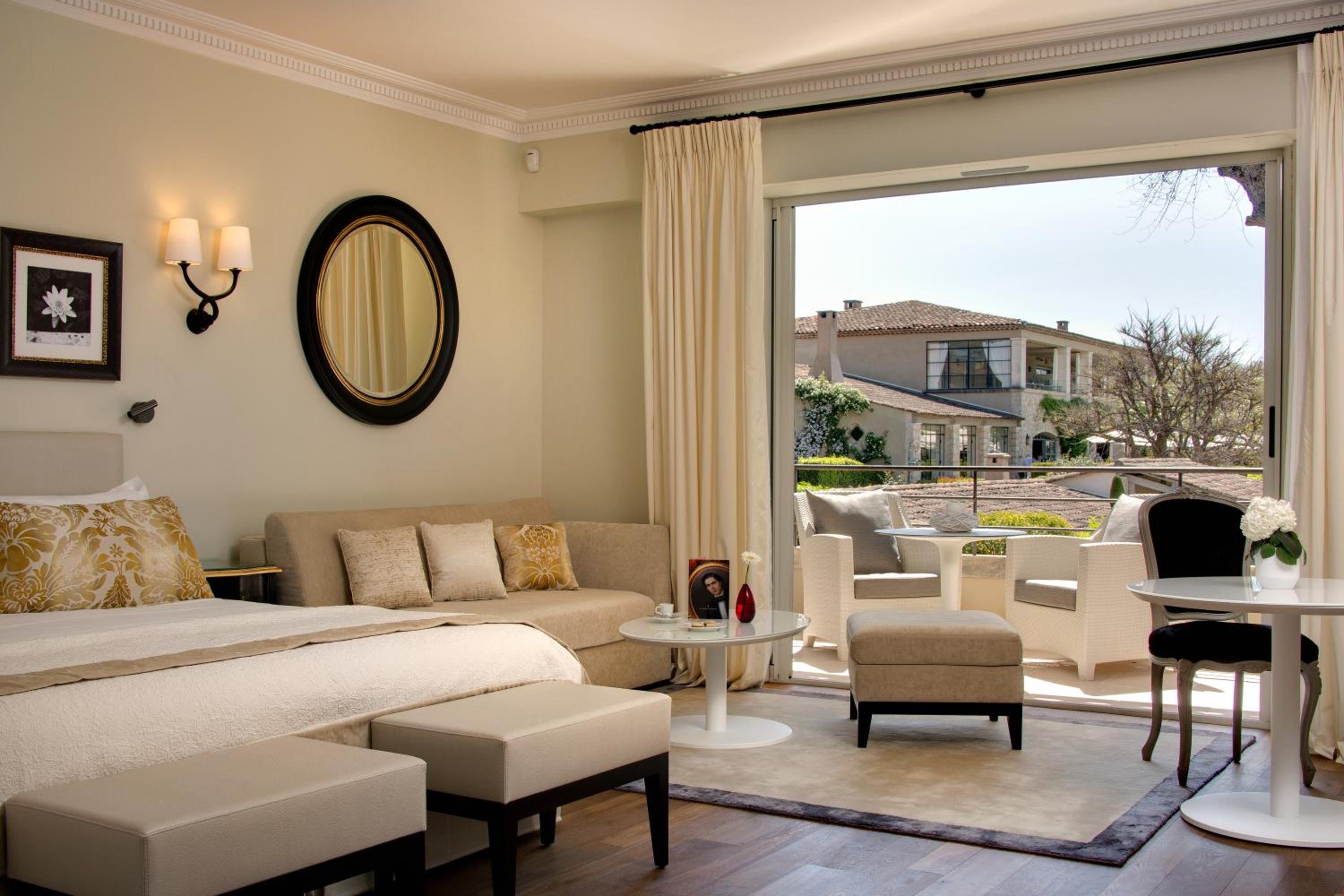 Junior Suite - Photo 1