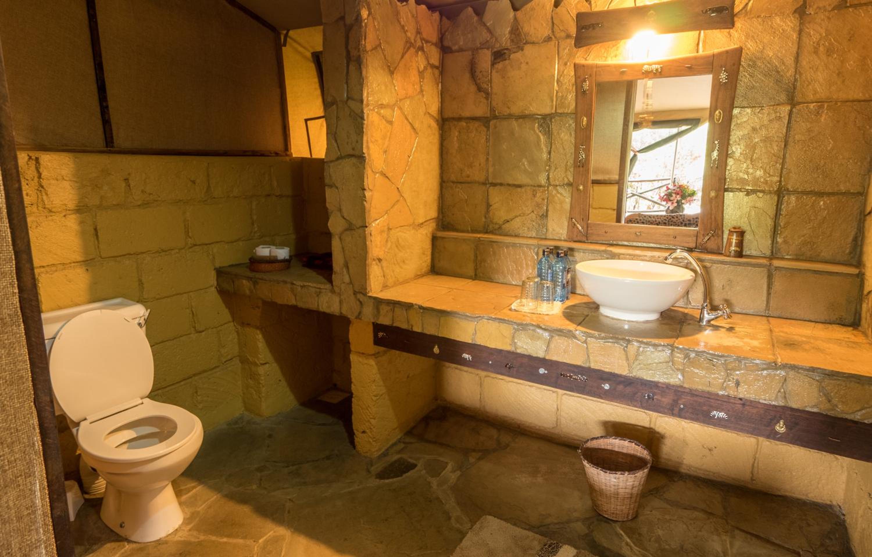 Family Room with Private Bathroom photo 3