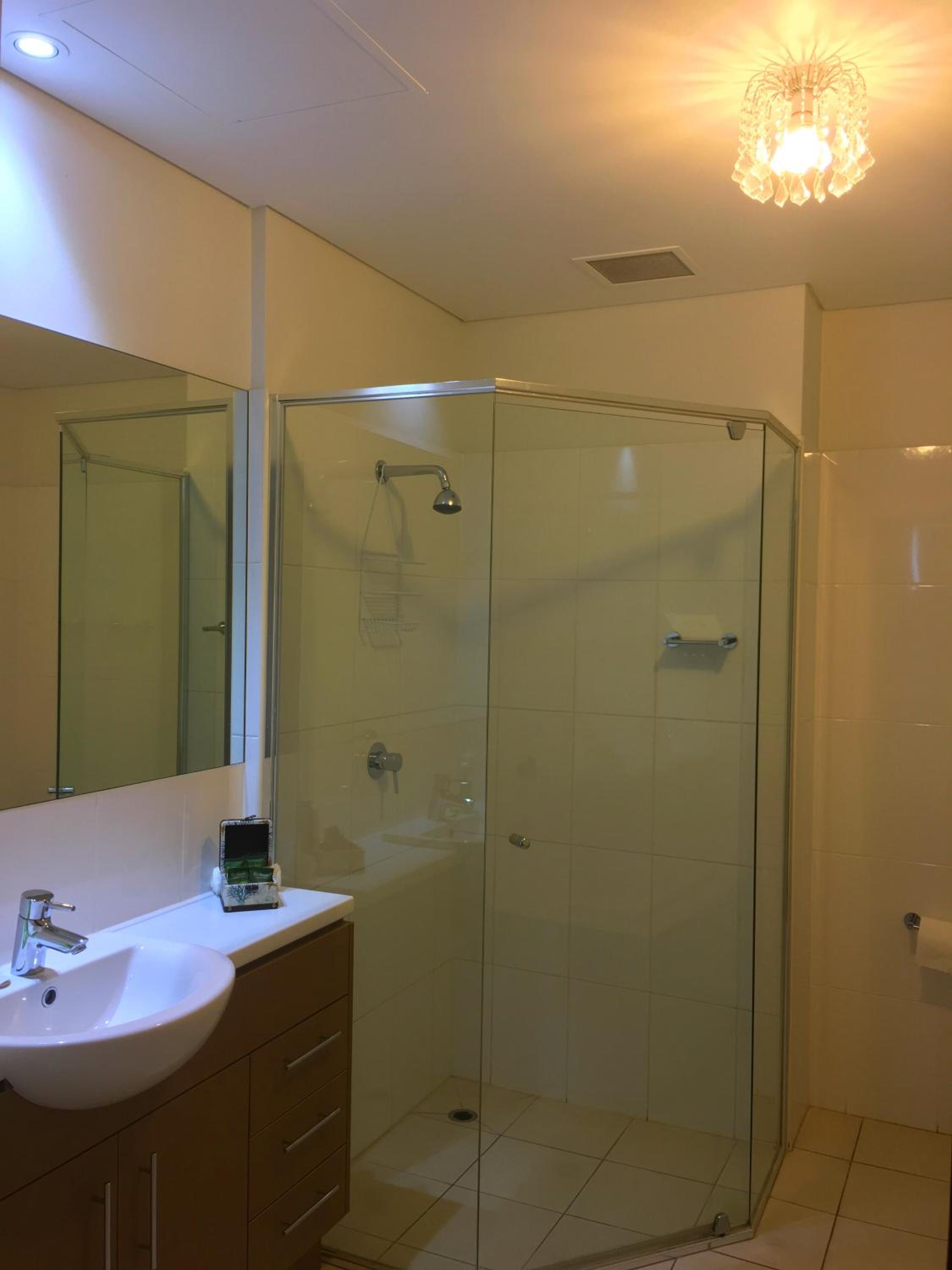 Apartment with Sea View - Photo 17