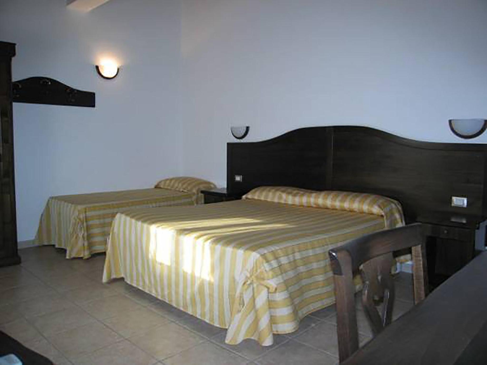 Family Room (2 Adults + 2 Children) photo 3