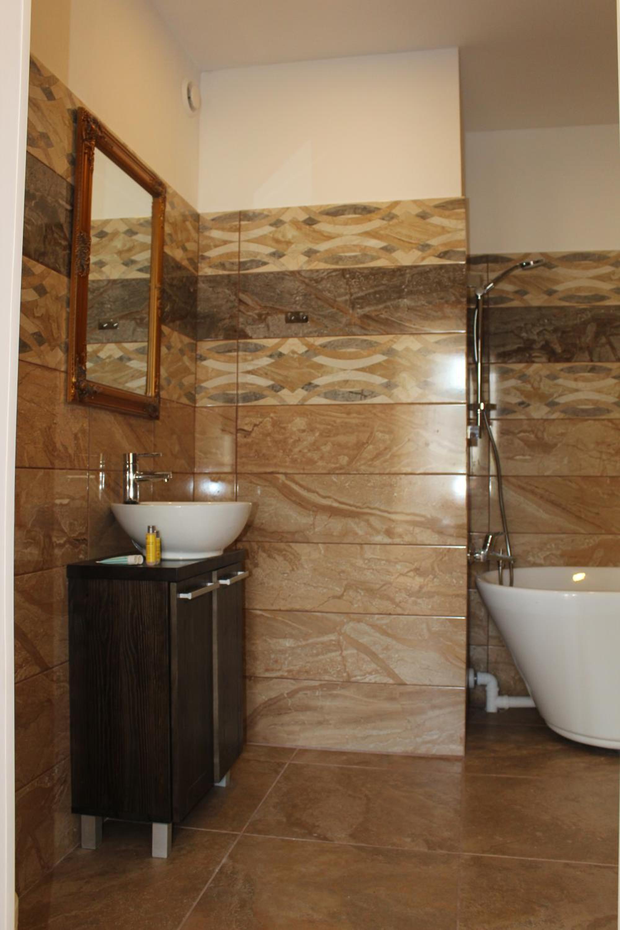 Deluxe Family Room - Photo 15