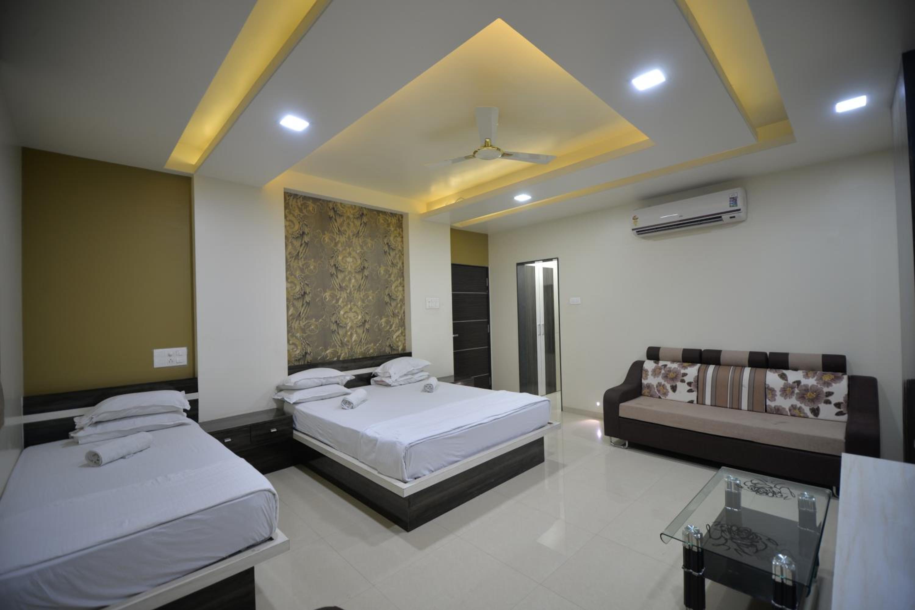 Deluxe Triple Room - Photo 4
