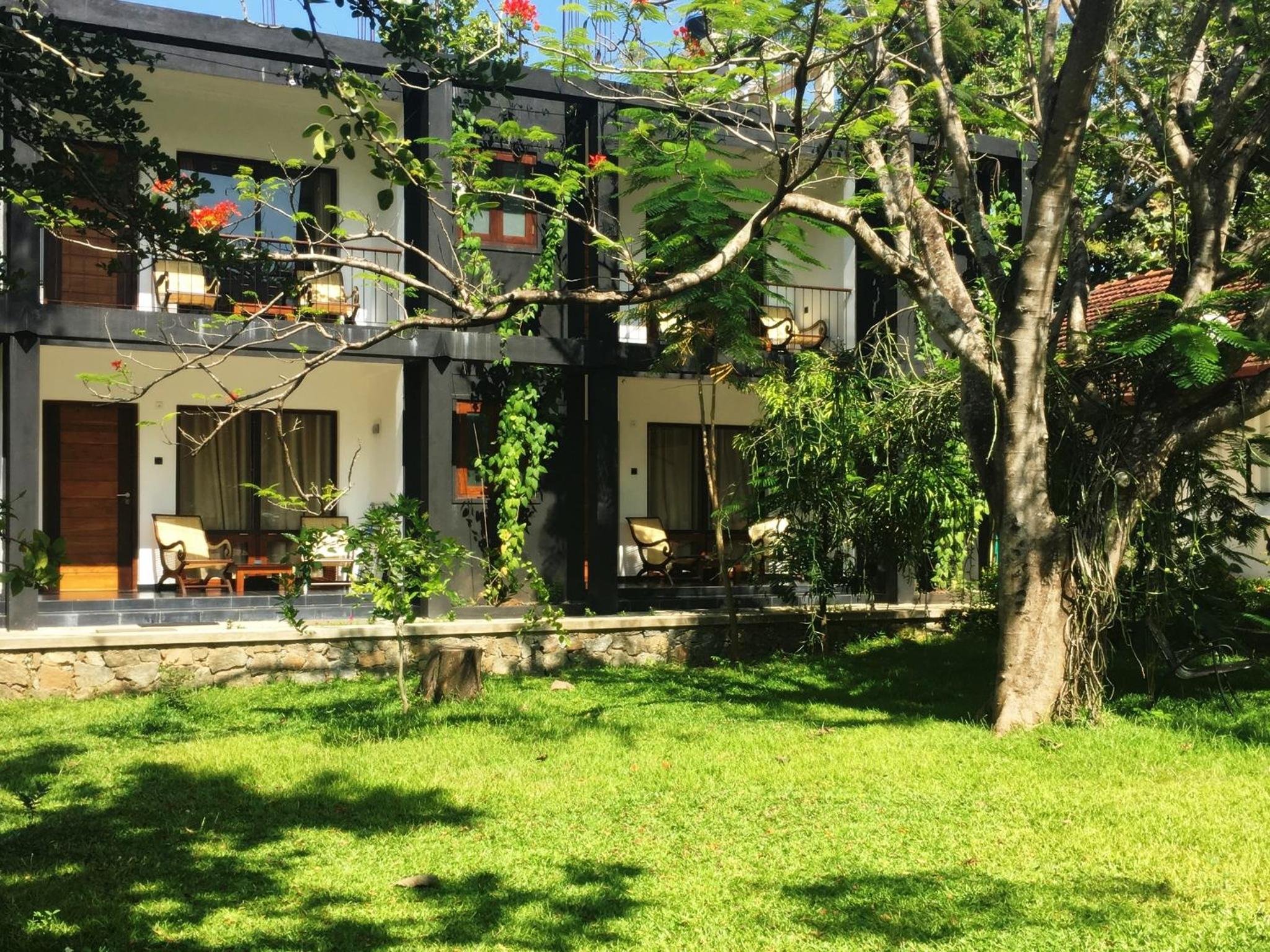 Deluxe Double or Twin Room with Balcony photo 3