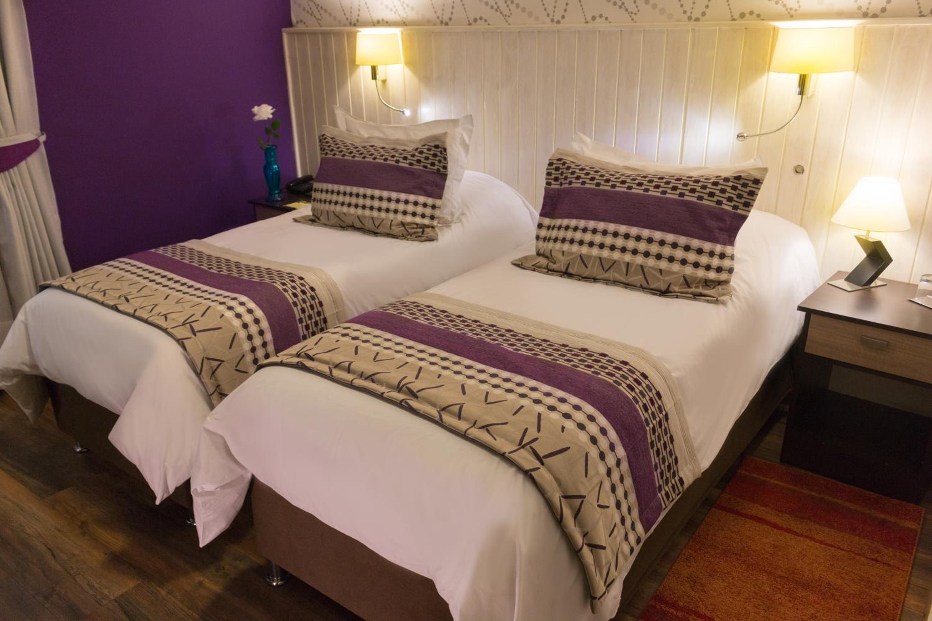 Standard Double or Twin Room photo 2