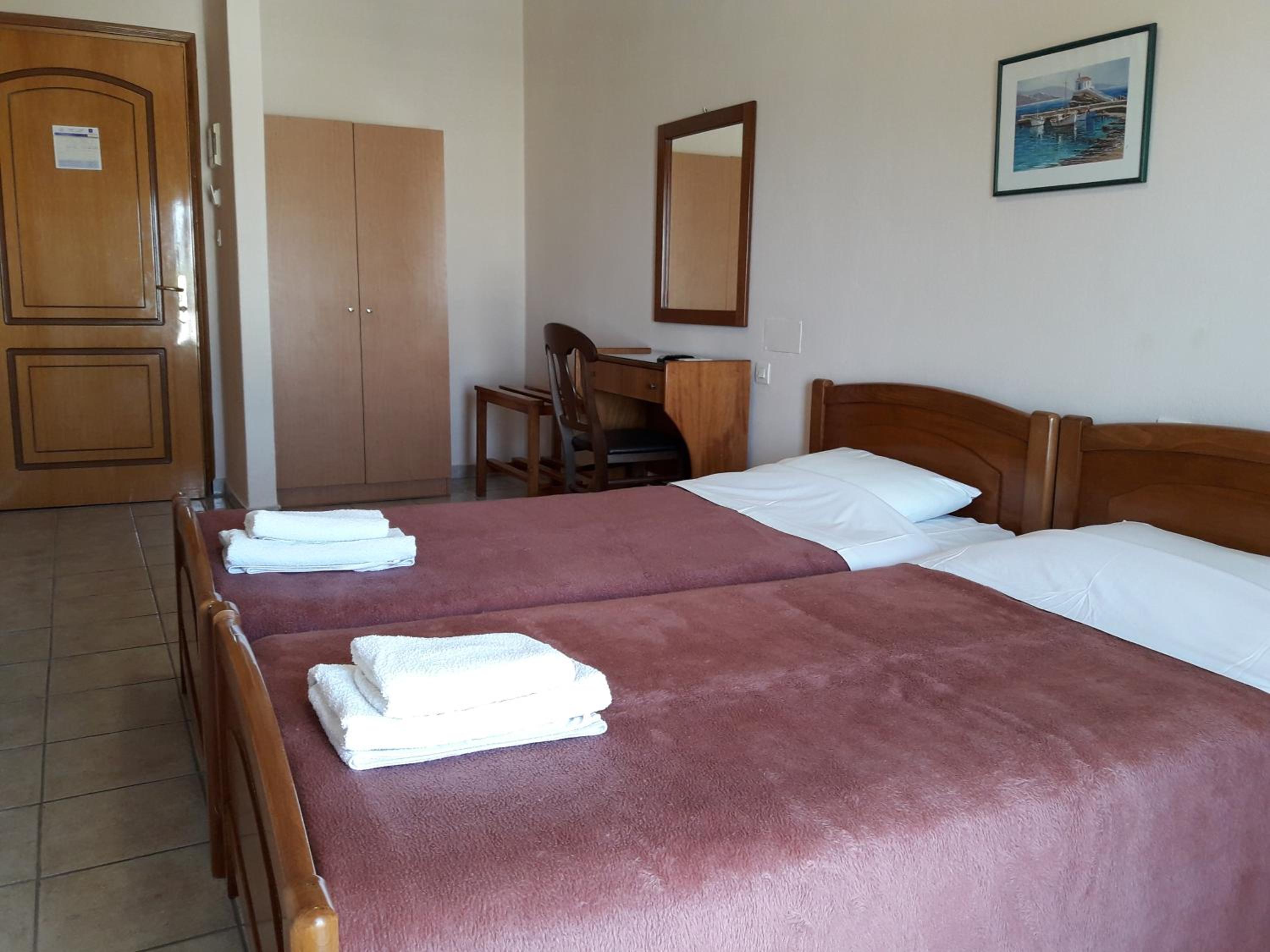 Quadruple Room photo 2