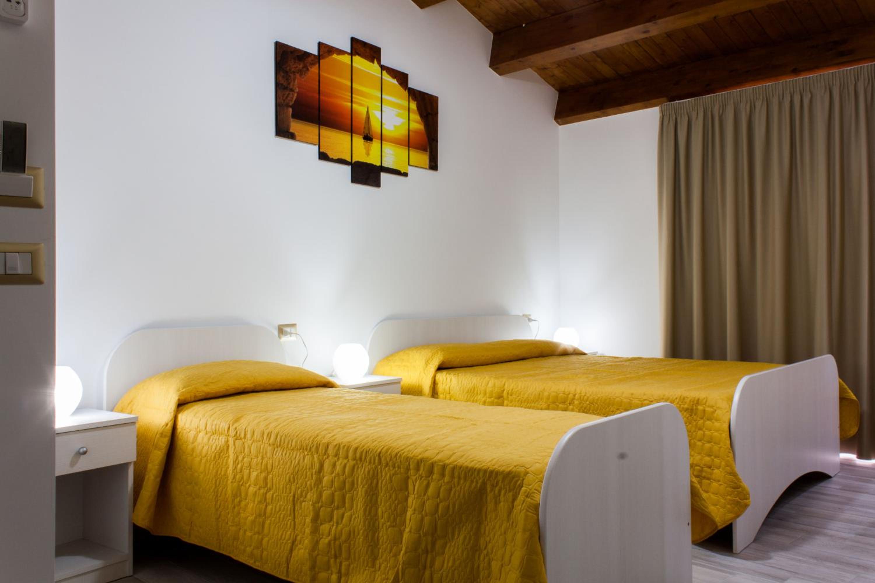 Quadruple Room photo 2