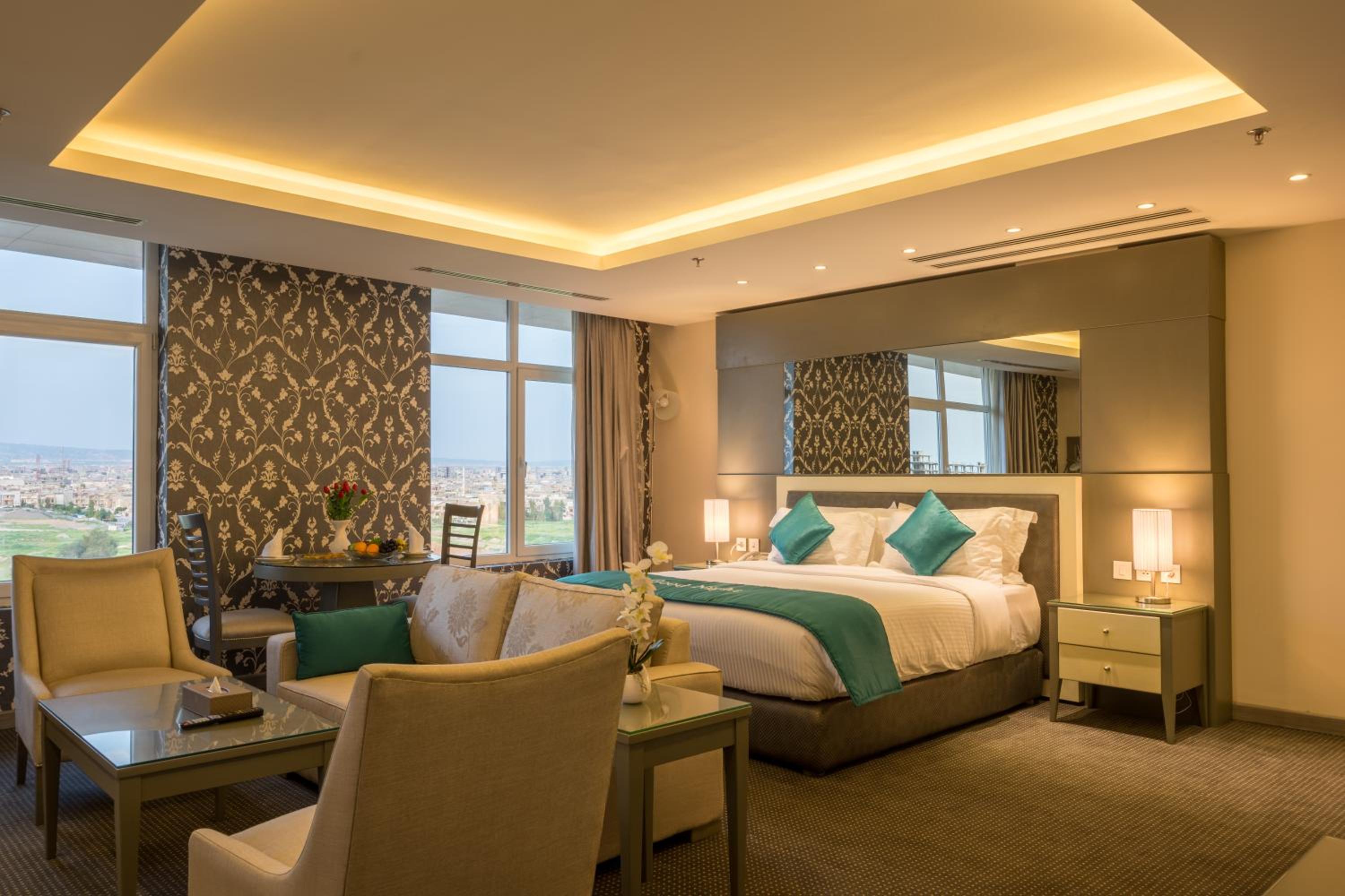 Deluxe Room - Photo 1