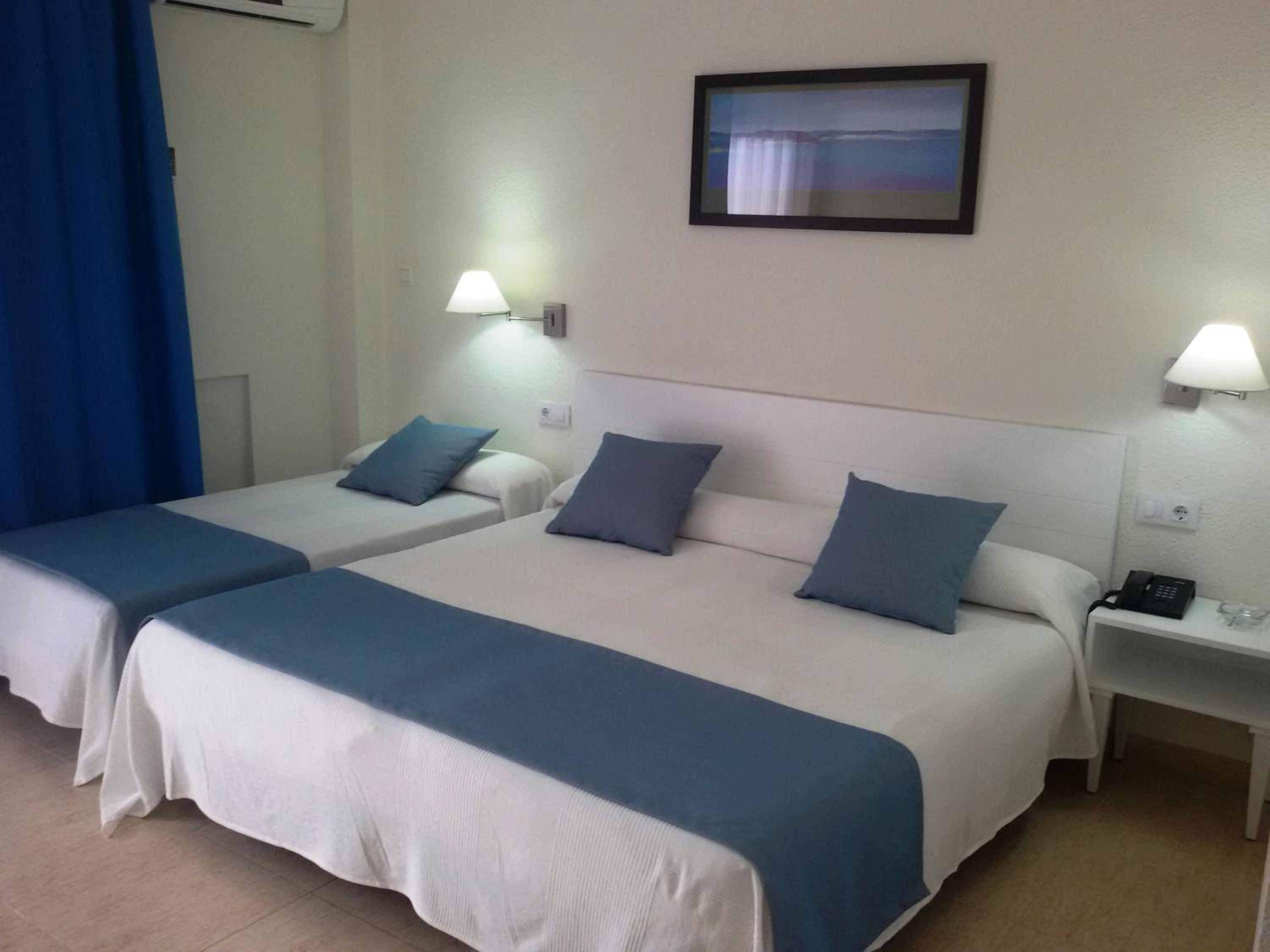 Triple Room photo 3