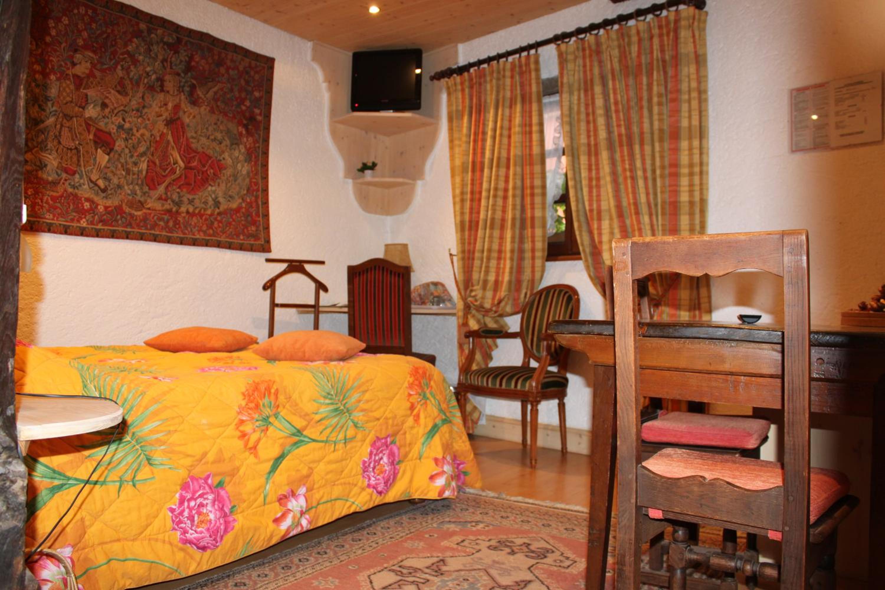Double Room - Photo 20