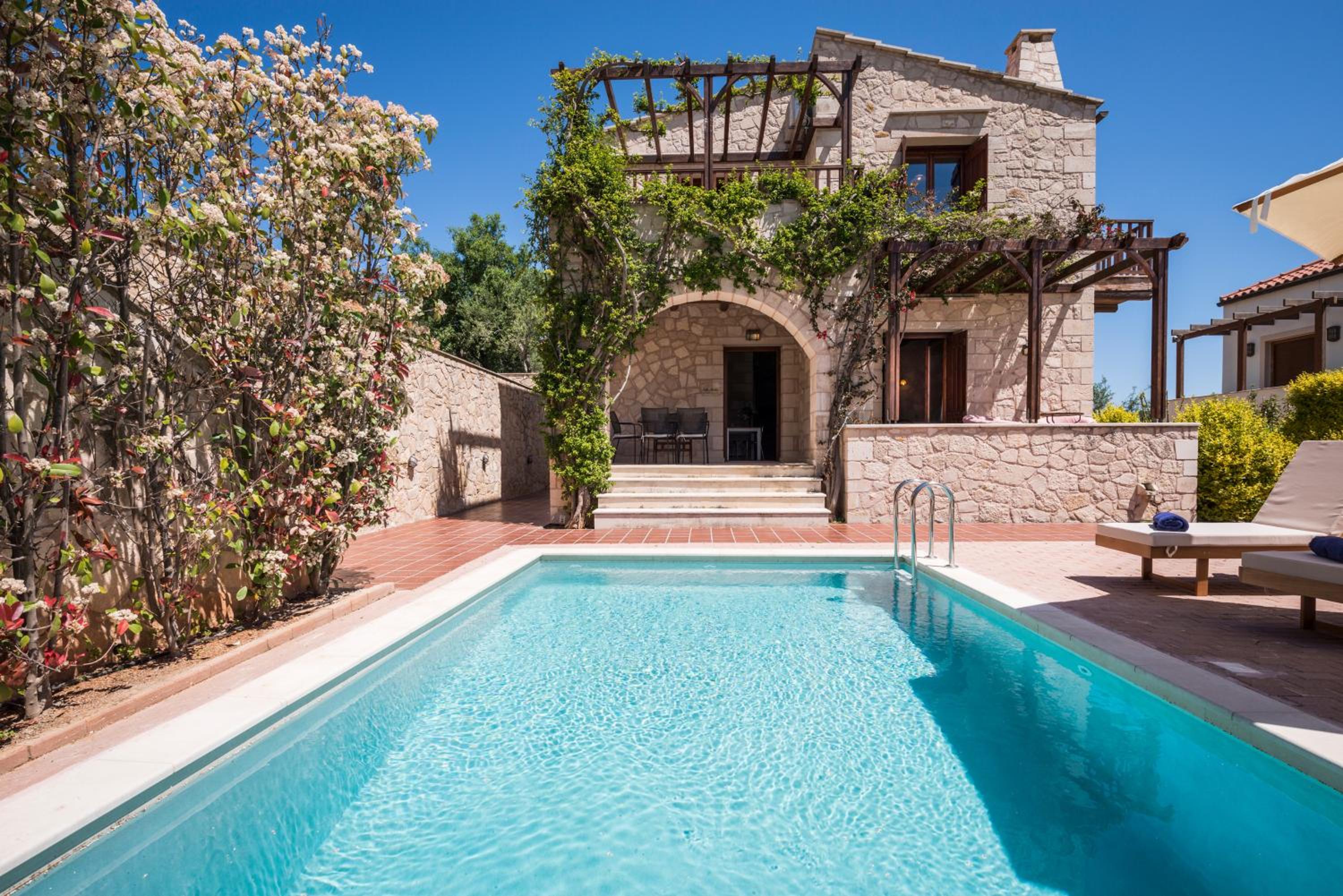 Deluxe Two Bedroom Villa with Private Pool photo 2