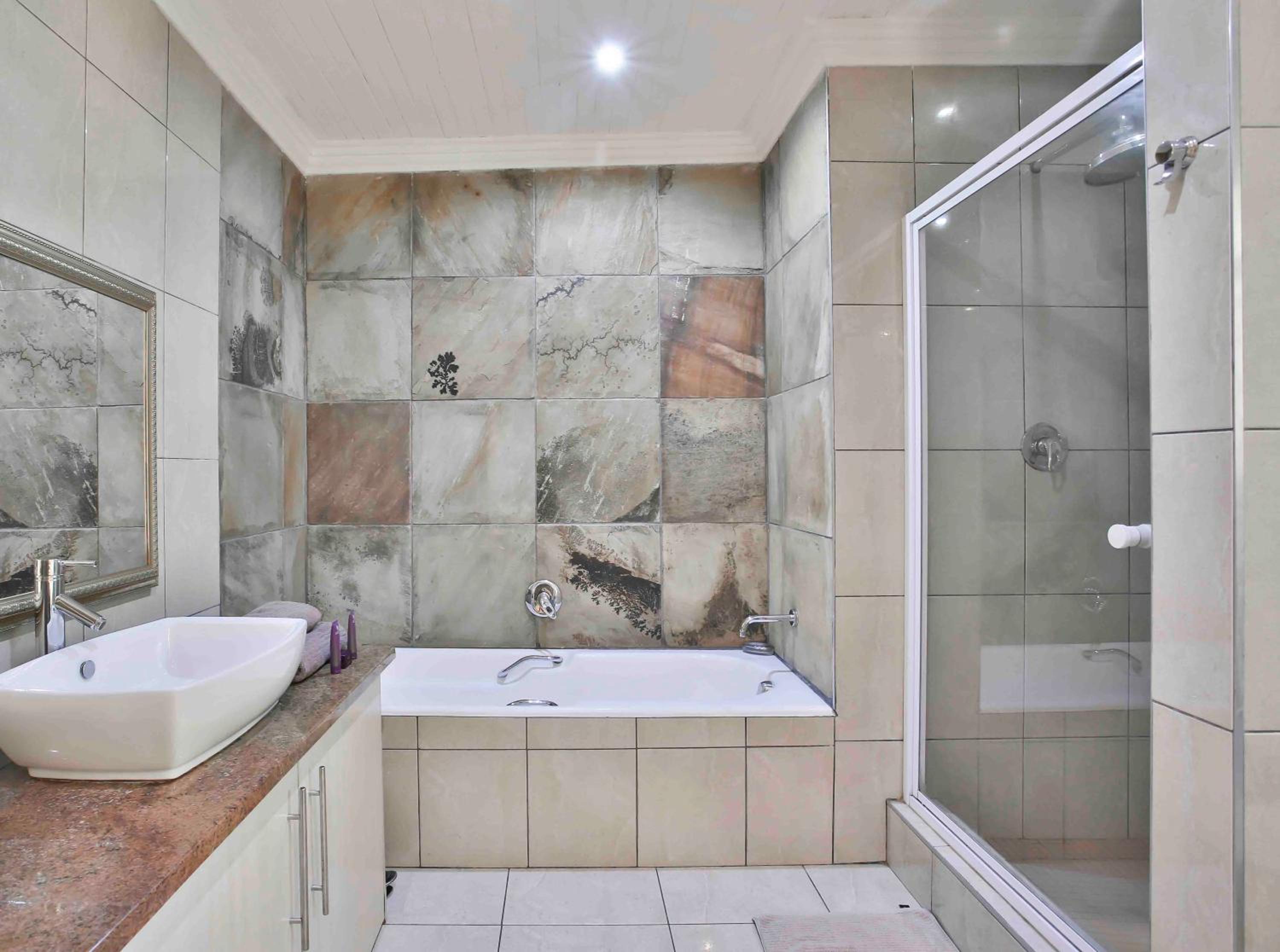 Suite photo 3