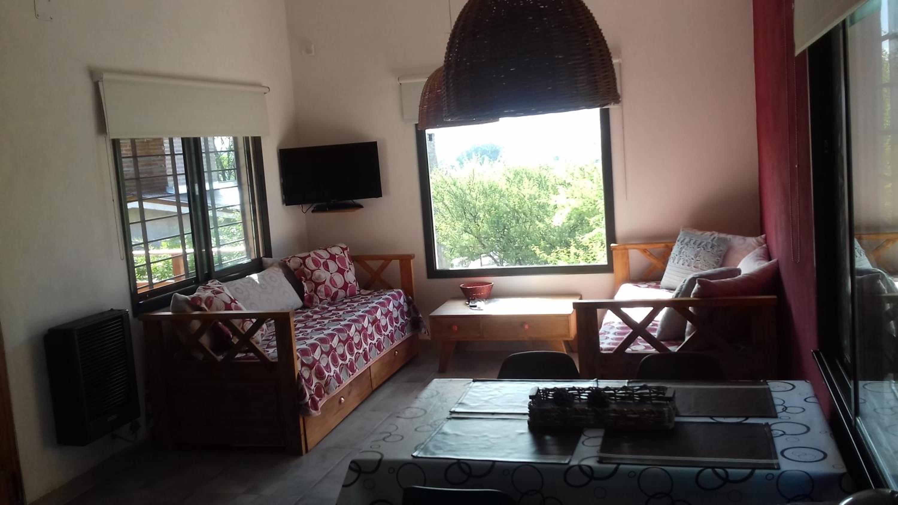 One-Bedroom Bungalow photo 1