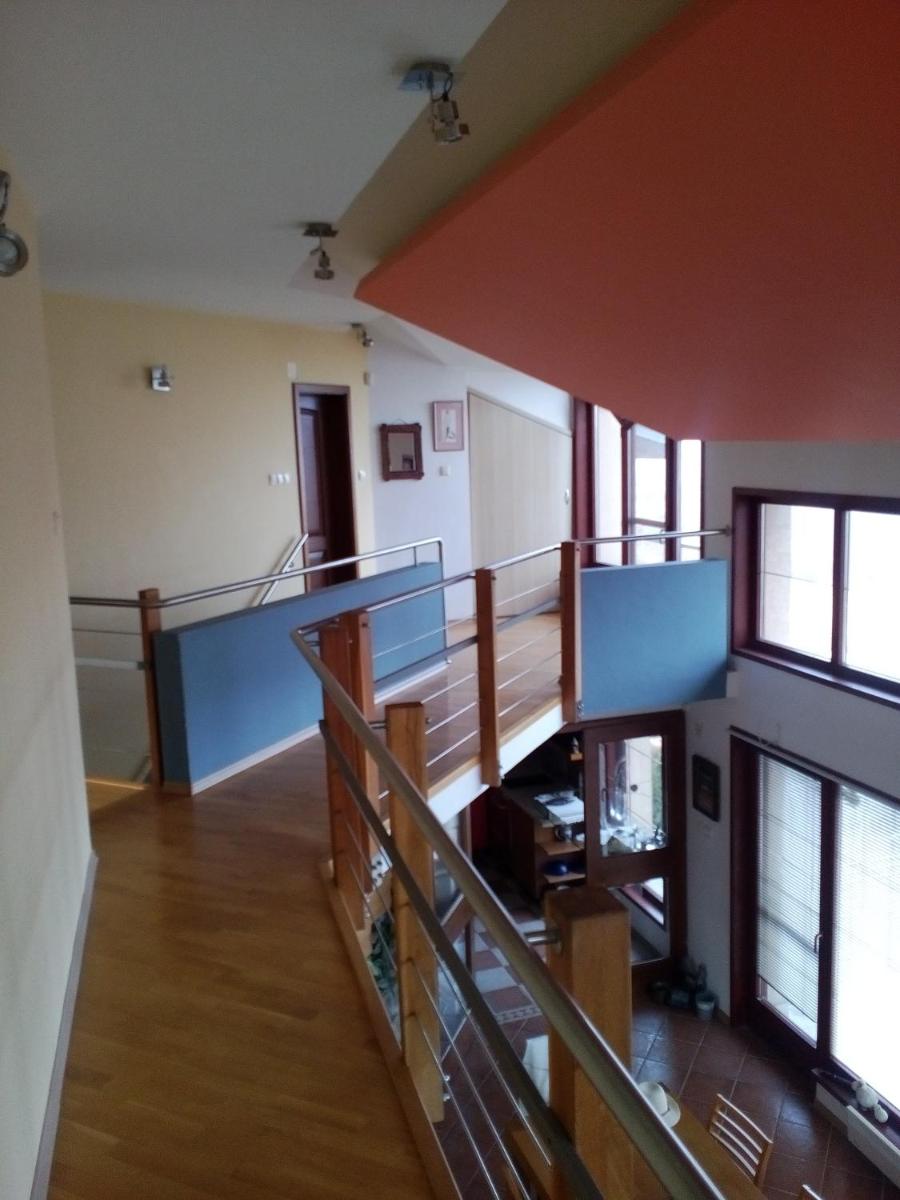 Four-Bedroom House photo 3