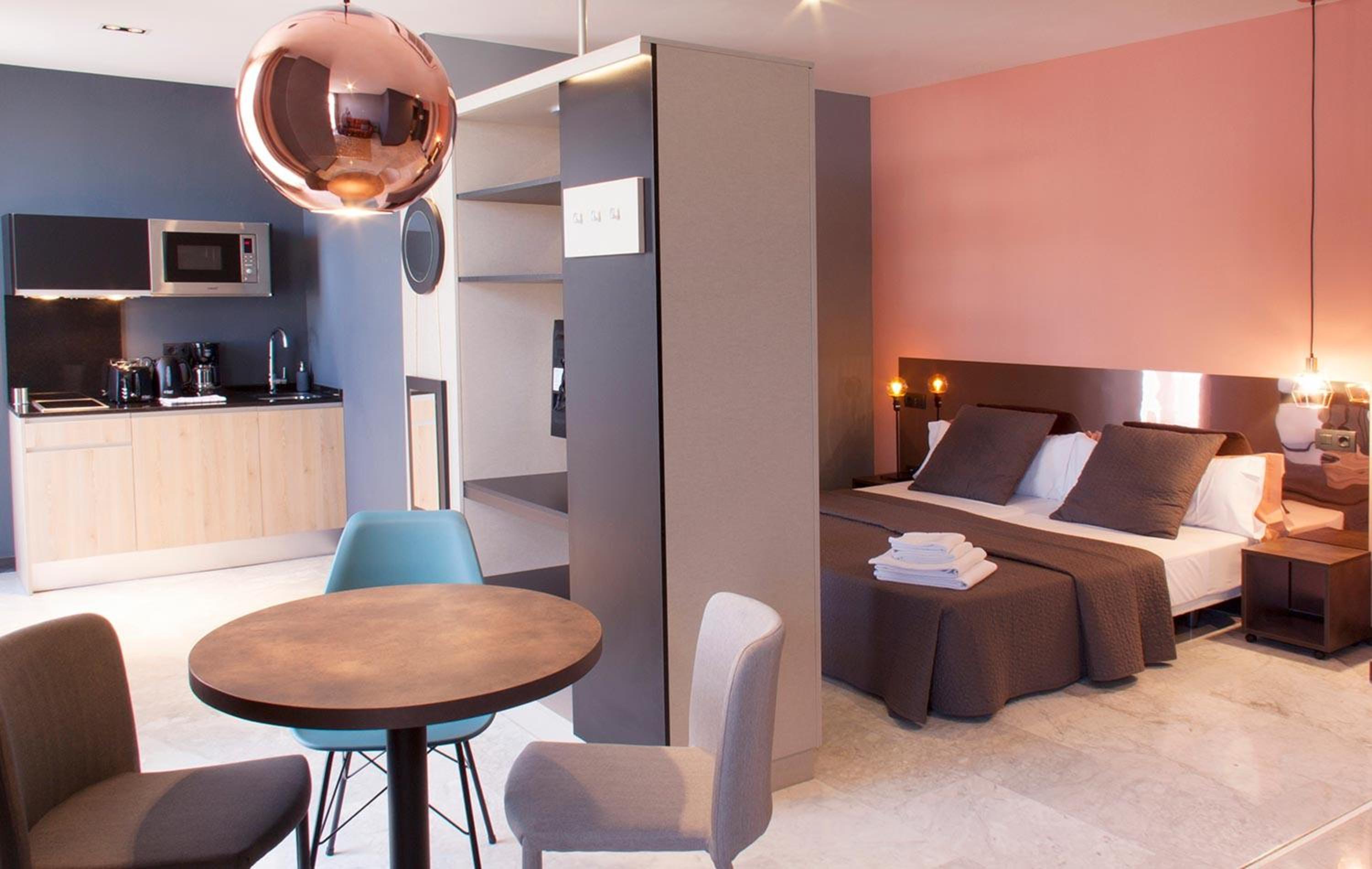 Estudio con terraza