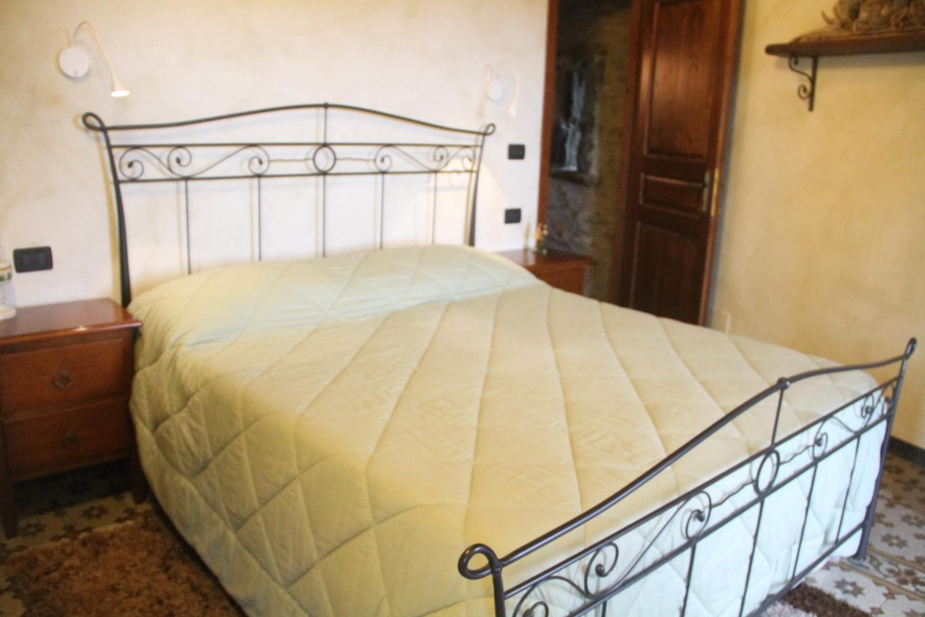 Deluxe Double Room with Balcony photo 1