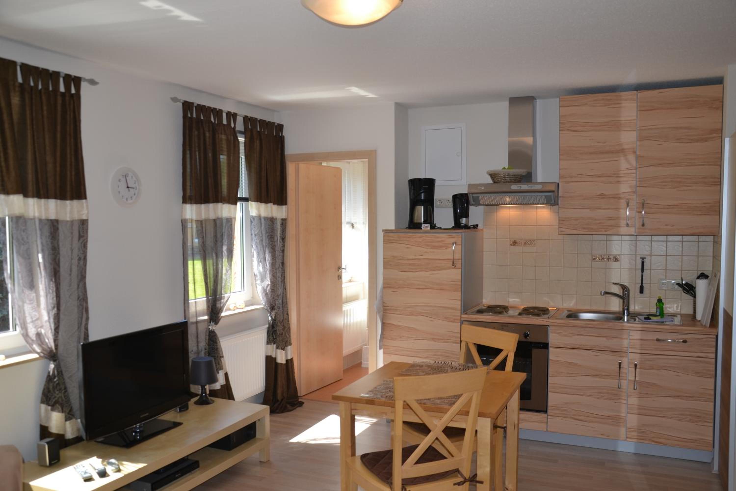 Studio Apartment photo 2