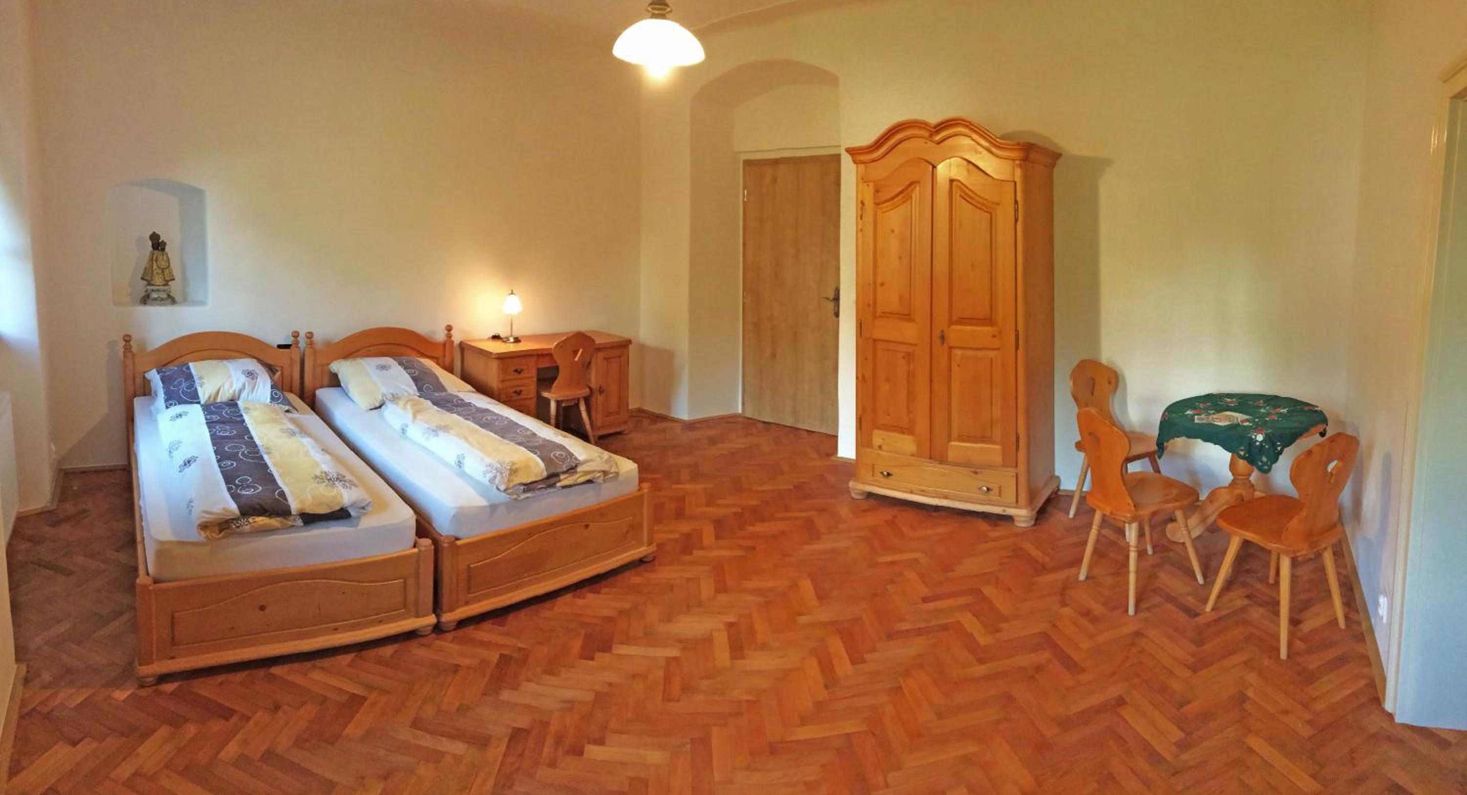 Triple Room with Bathroom photo 2