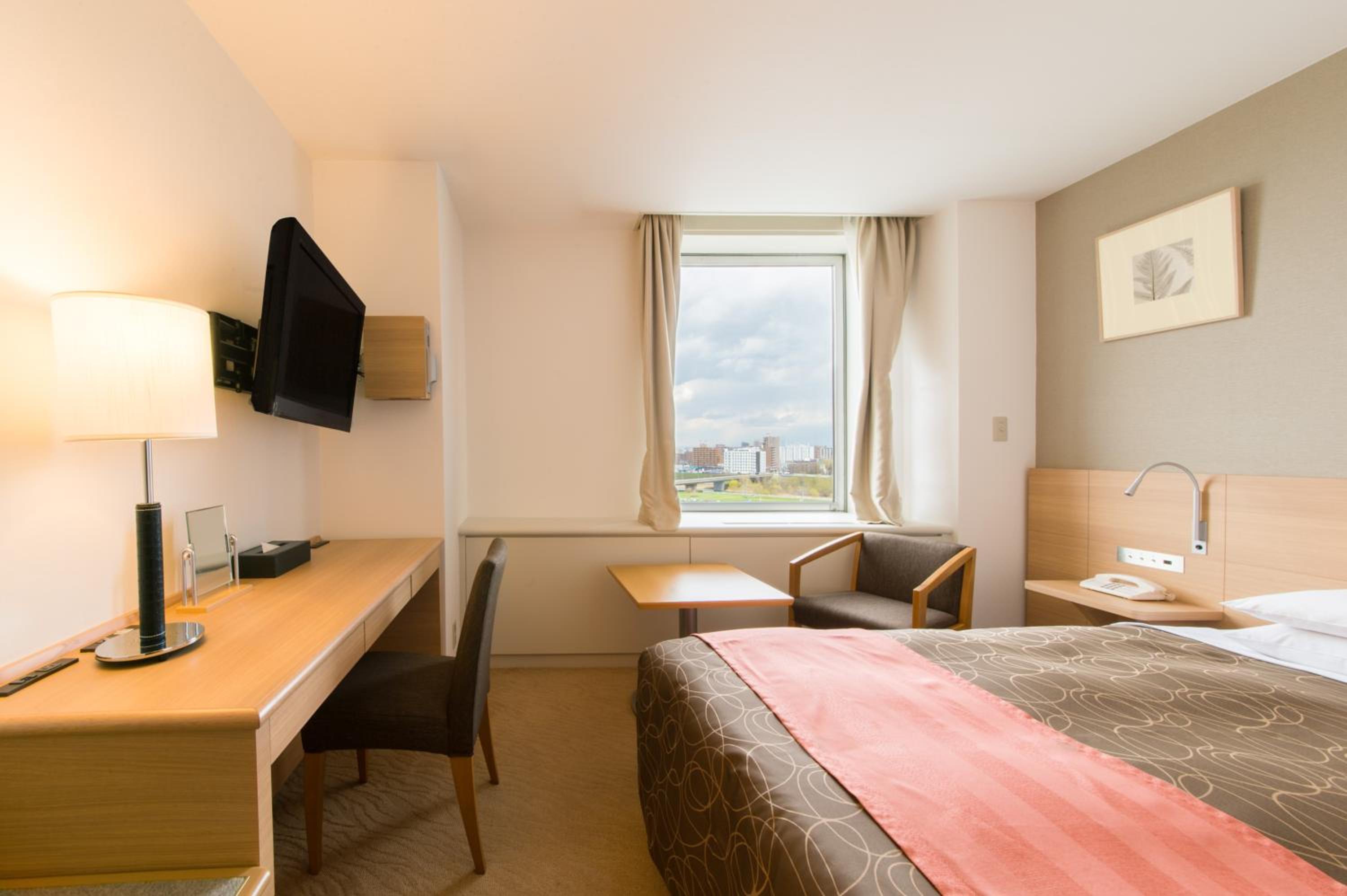 Double Room with Small Double Bed - Non-Smoking - Photo 3