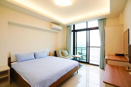 Double Room - Photo 10