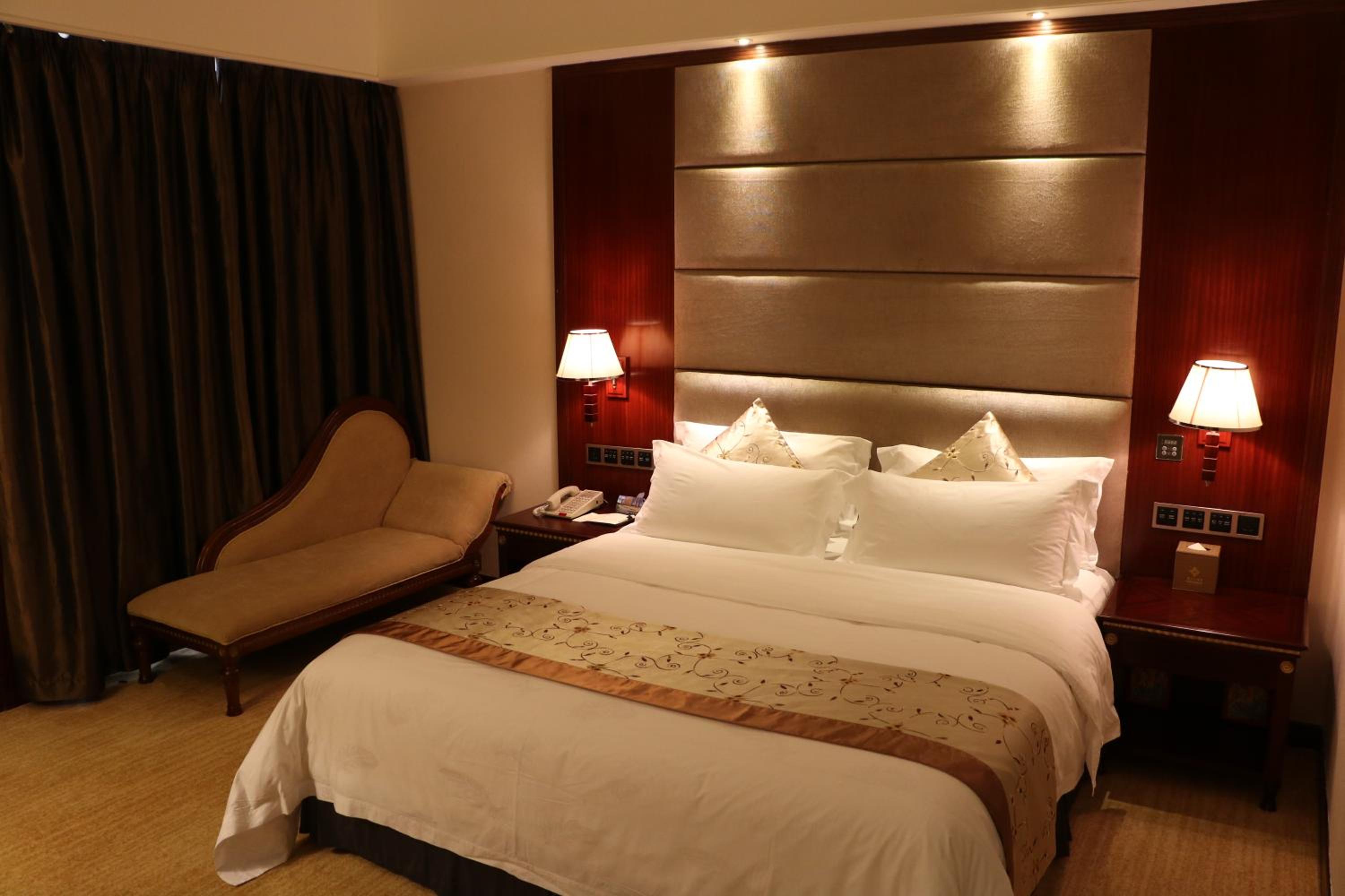 One-Bedroom Suite