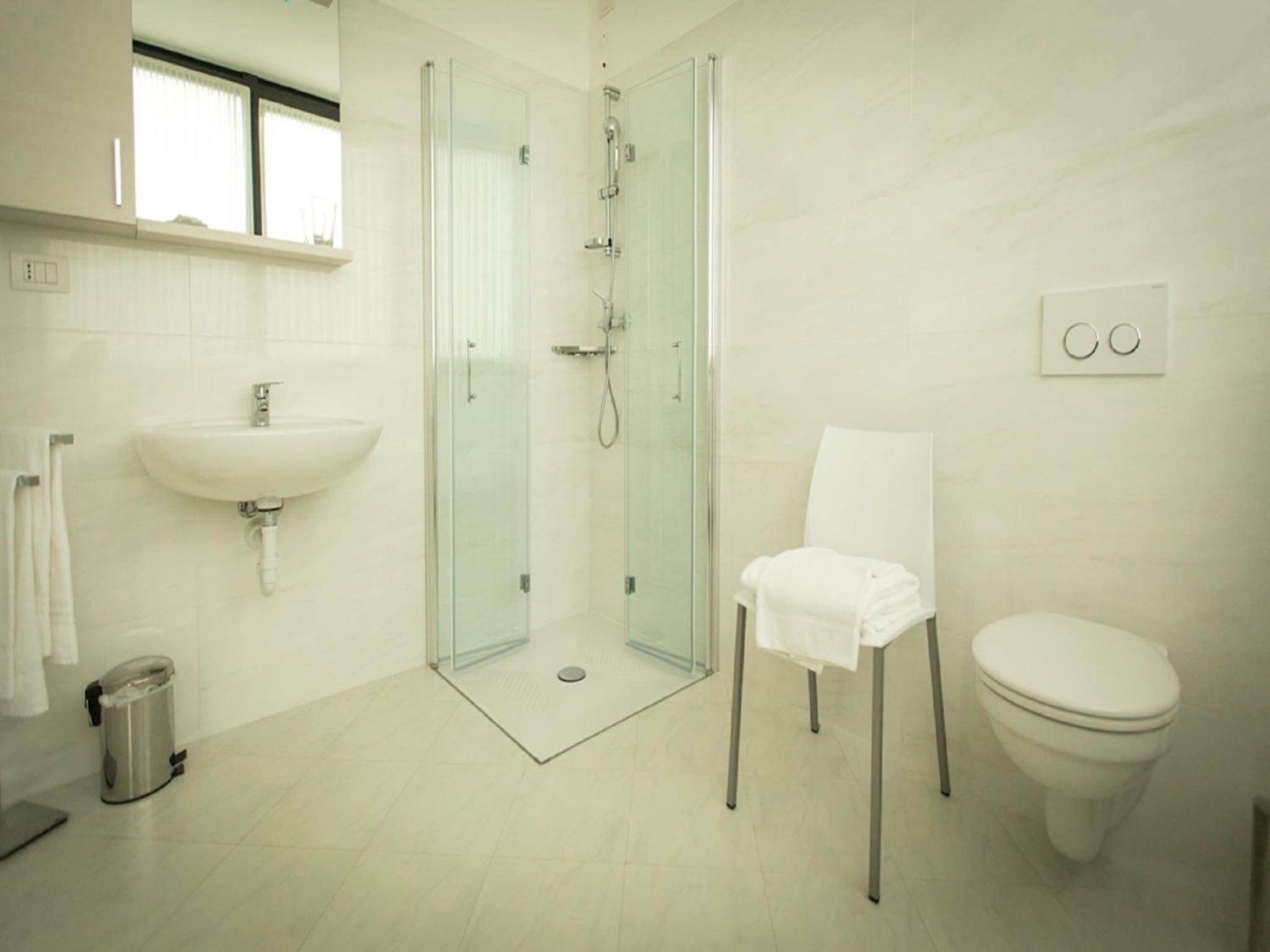 Studio Apartment photo 3