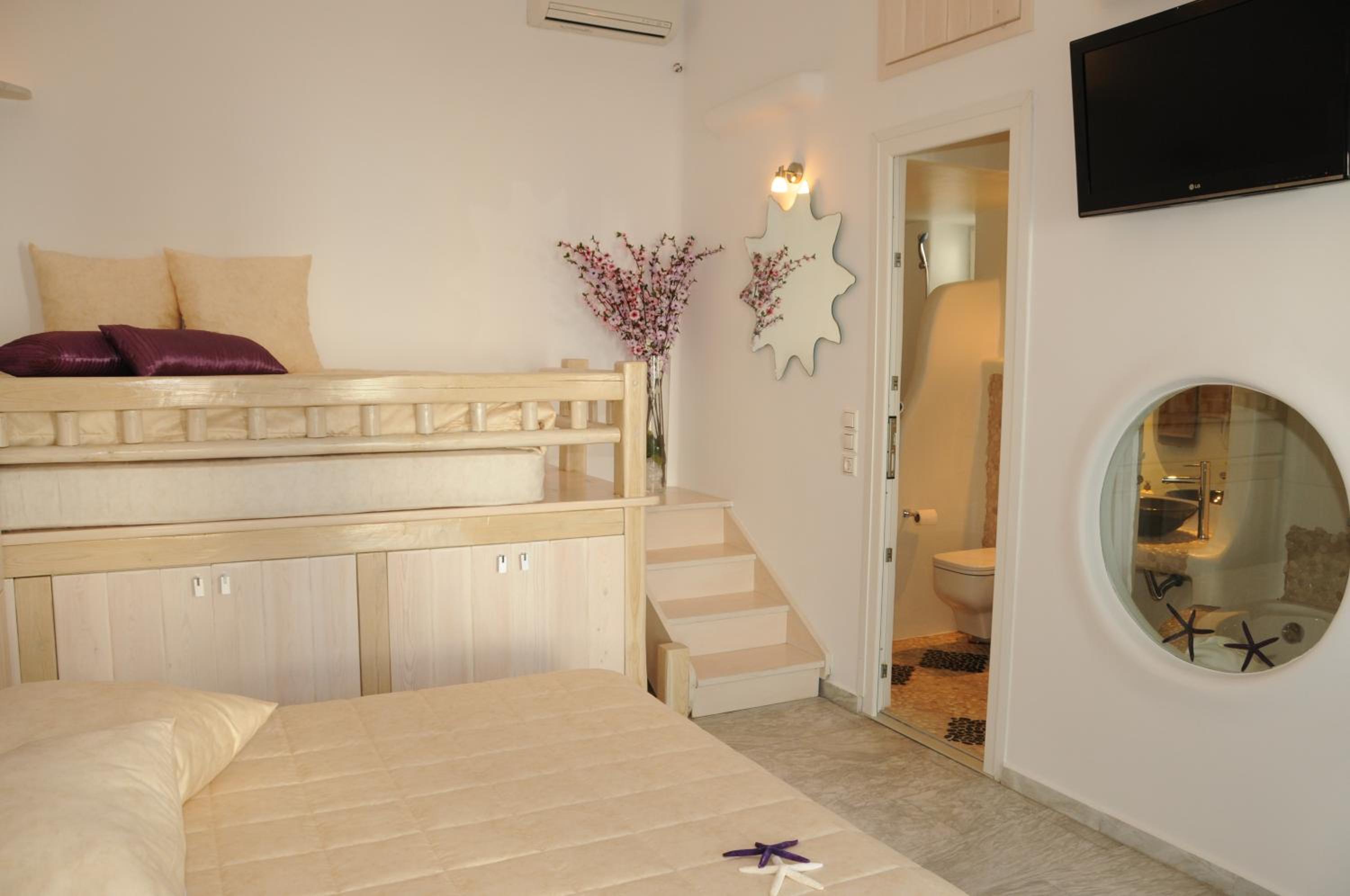 Luxury Studio with Spa Bath (2-4 Adults)