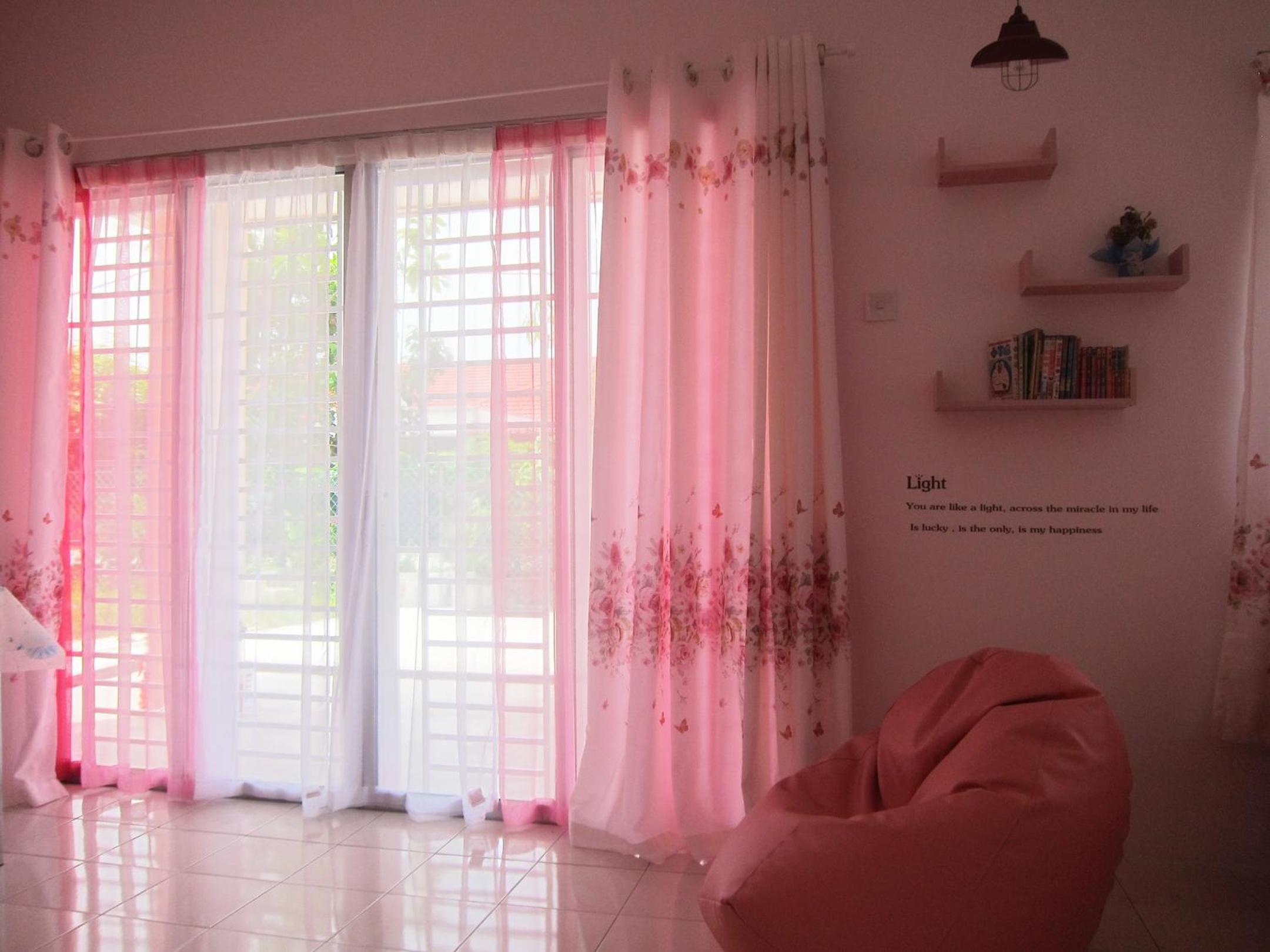 Family Room photo 2