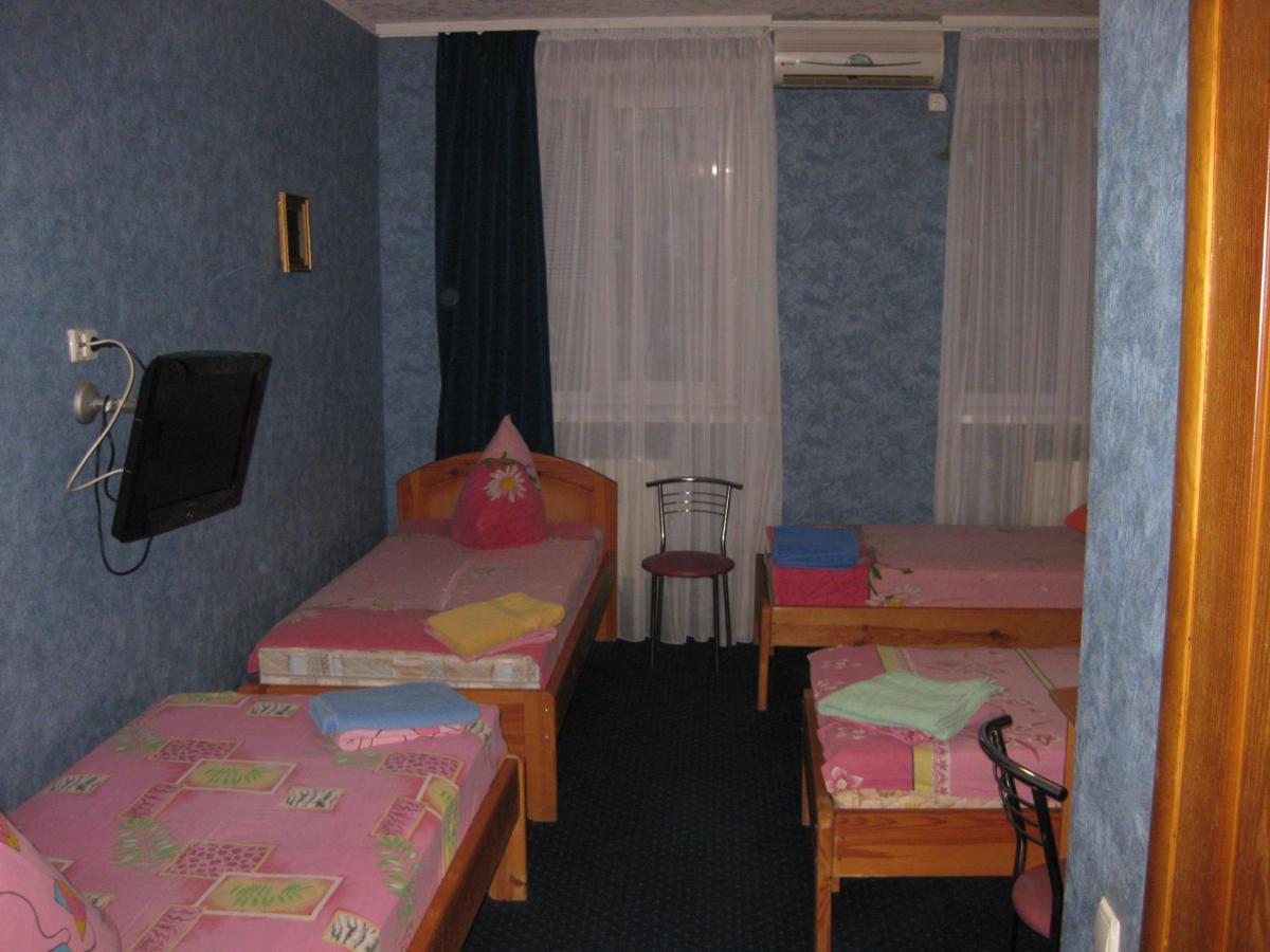 Quadruple Room with Bathroom photo 2