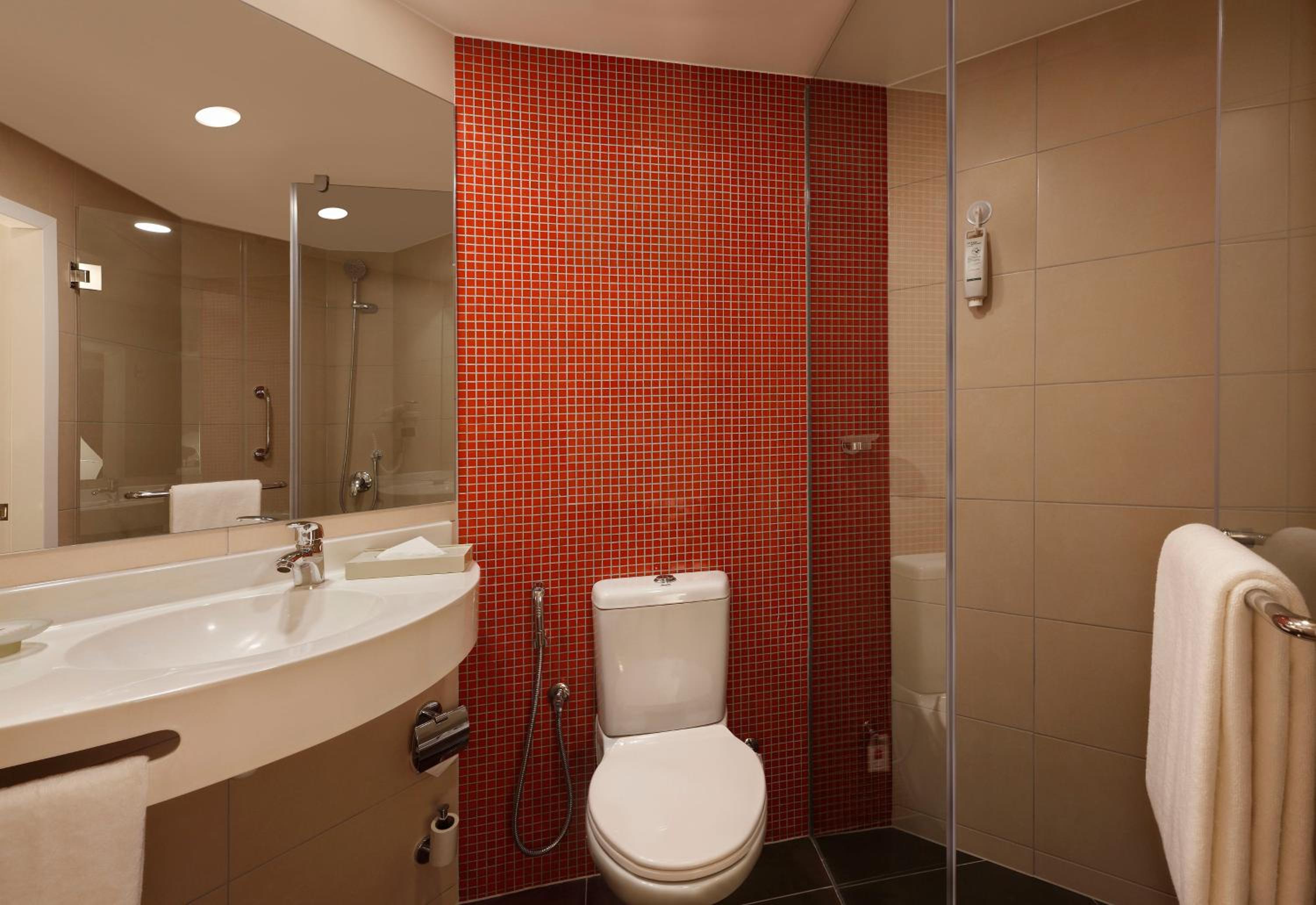 Standard Queen Room - Photo 2