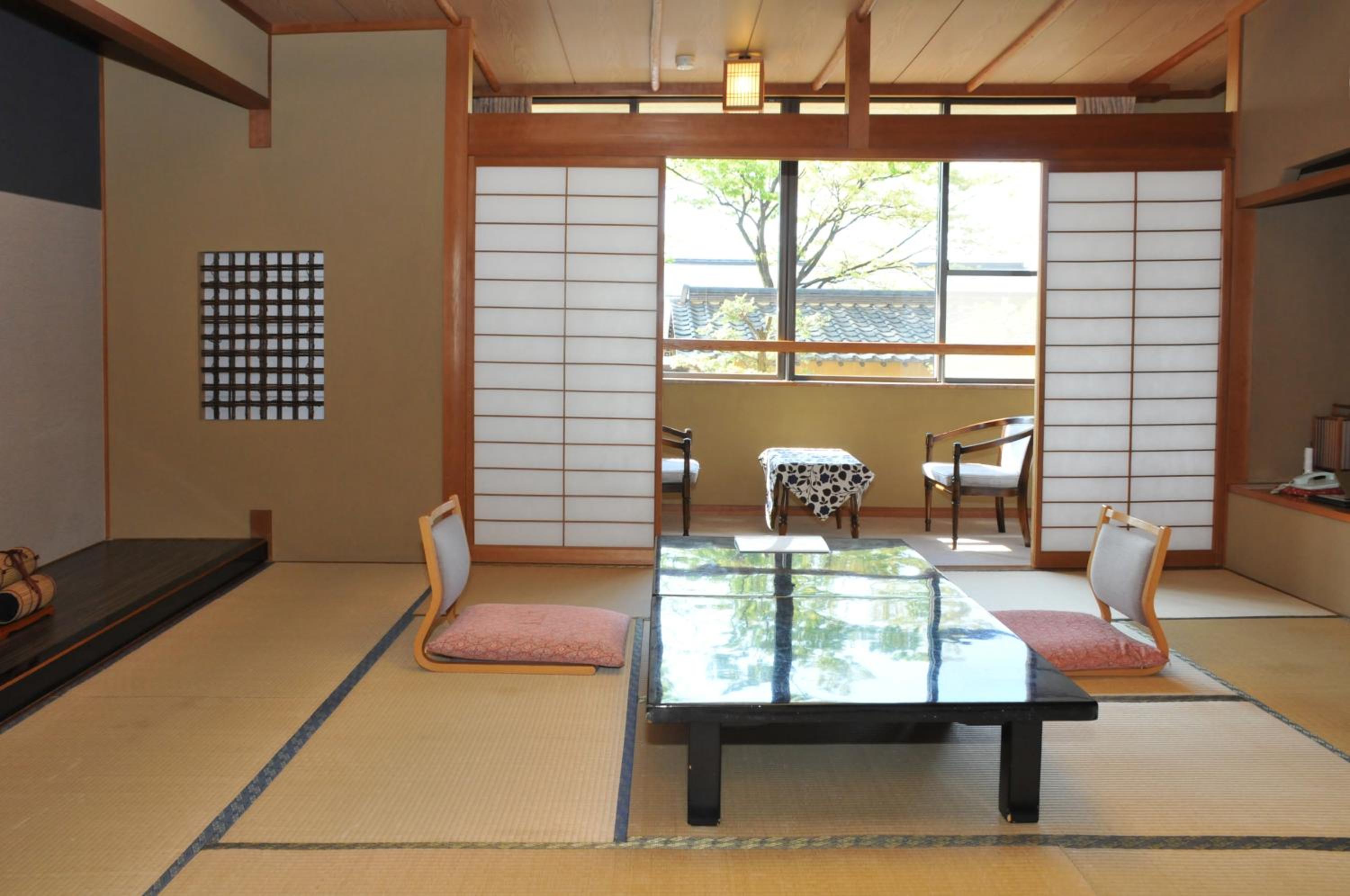Standard Japanese-Style Room - Non-Smoking - Photo 1