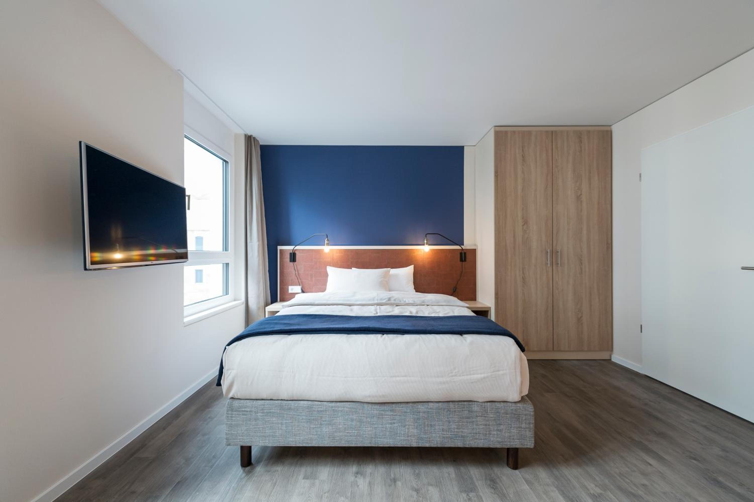 Business Single Room