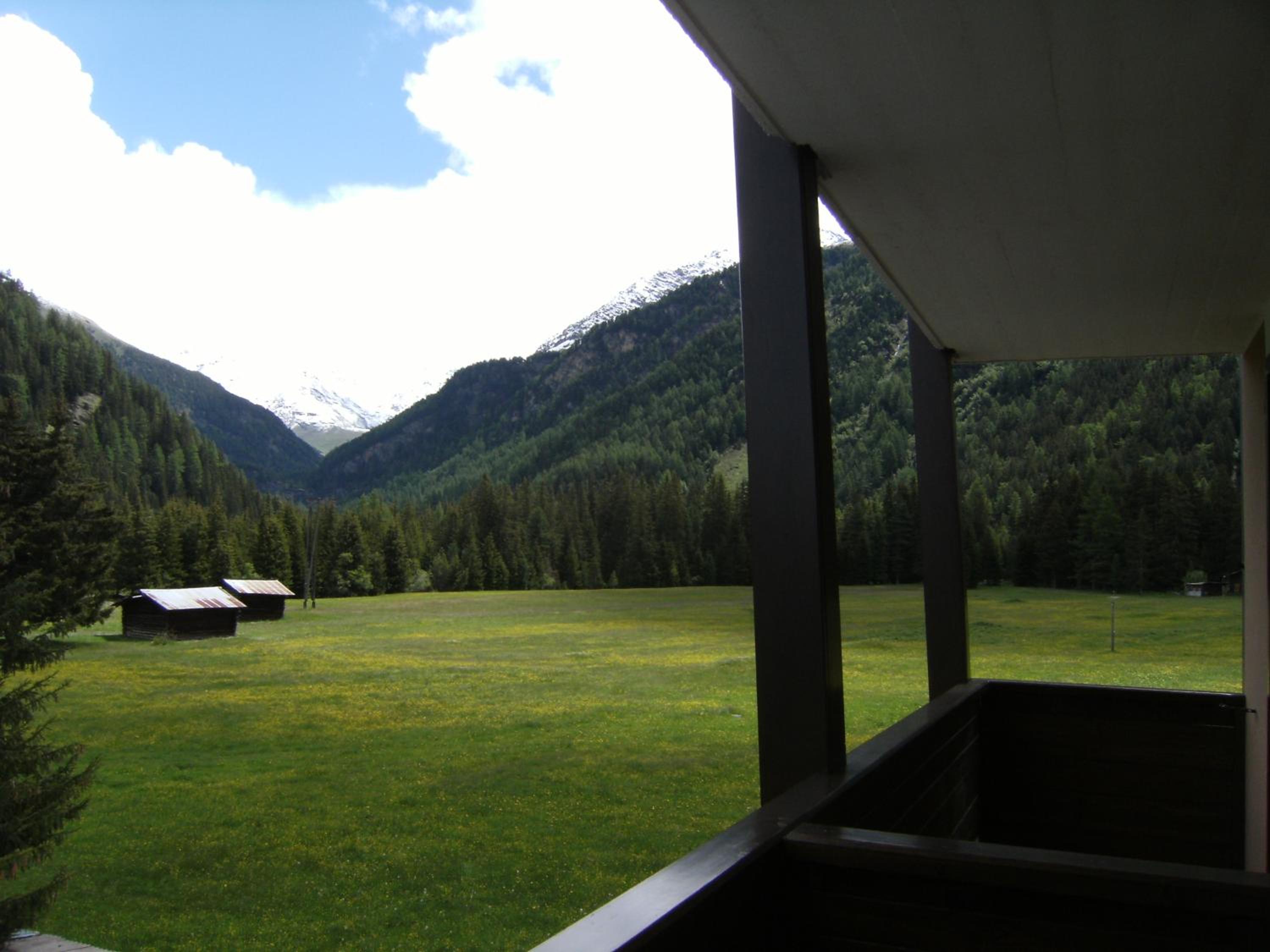 Double Room with Balcony - Photo 5