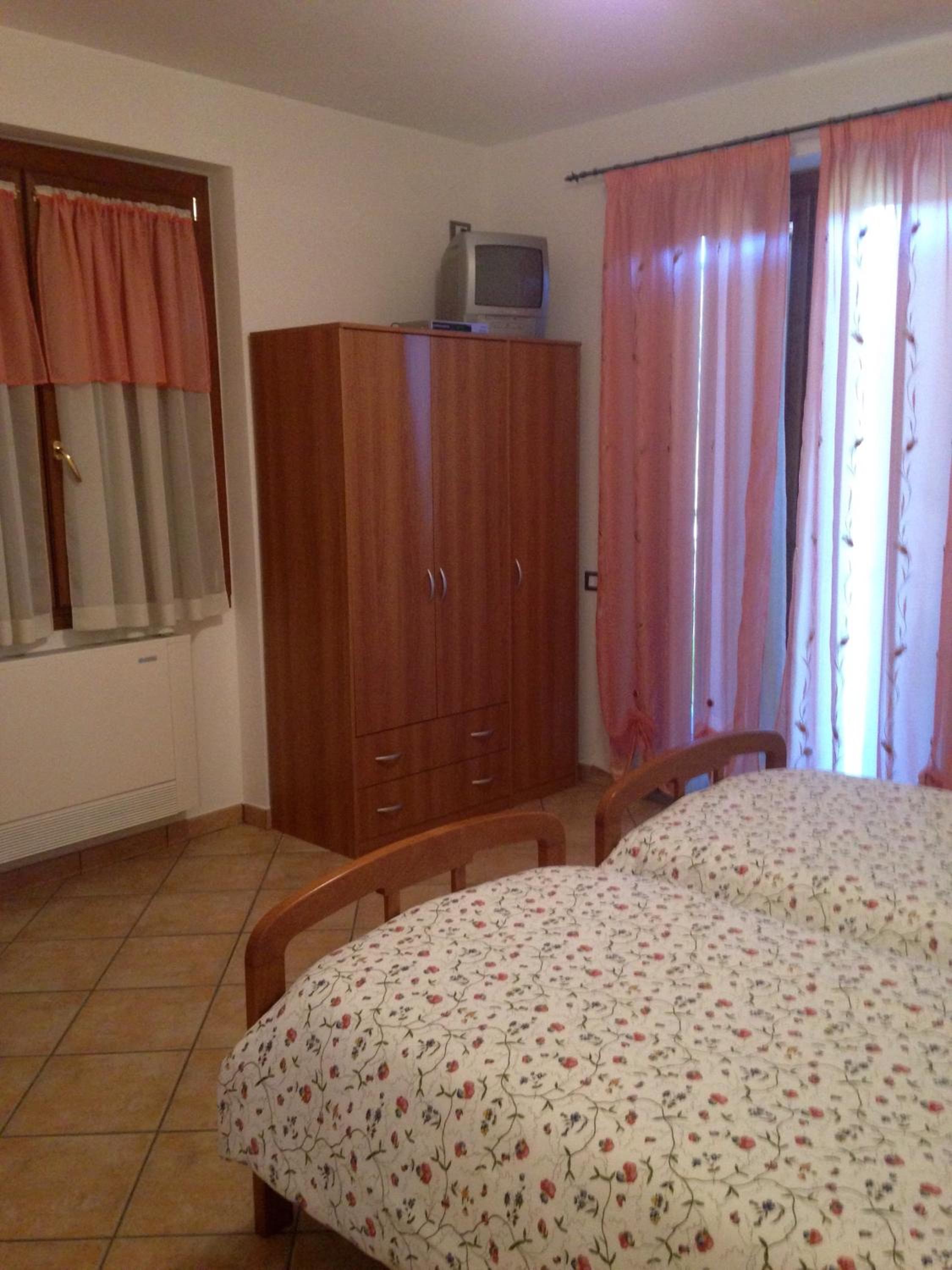 Deluxe Double or Twin Room with Lake View